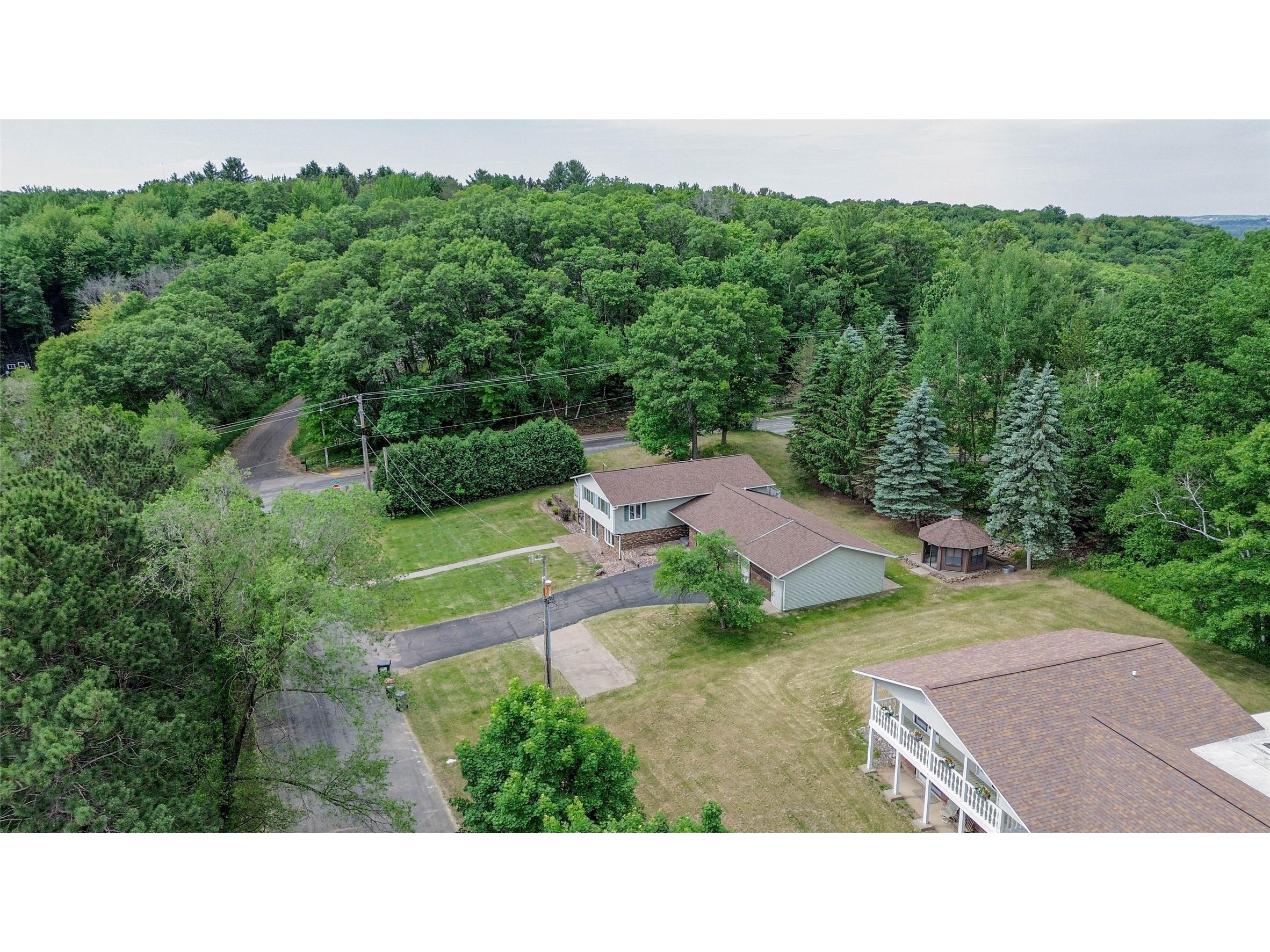 2204 Hillside Drive Eau Claire WI 54703 1601741 image39
