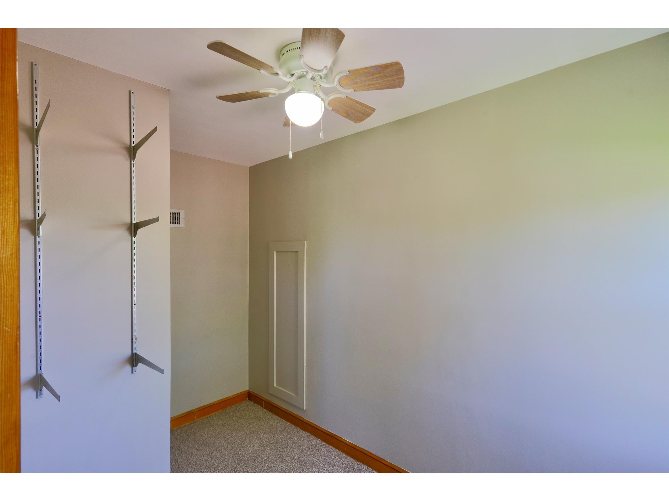221 S Division Street Loyal WI 54446 1601338 image23
