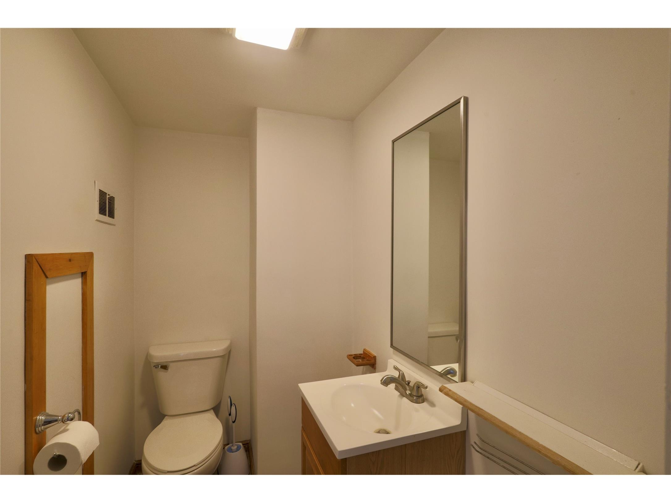 221 S Division Street Loyal WI 54446 1601338 image24
