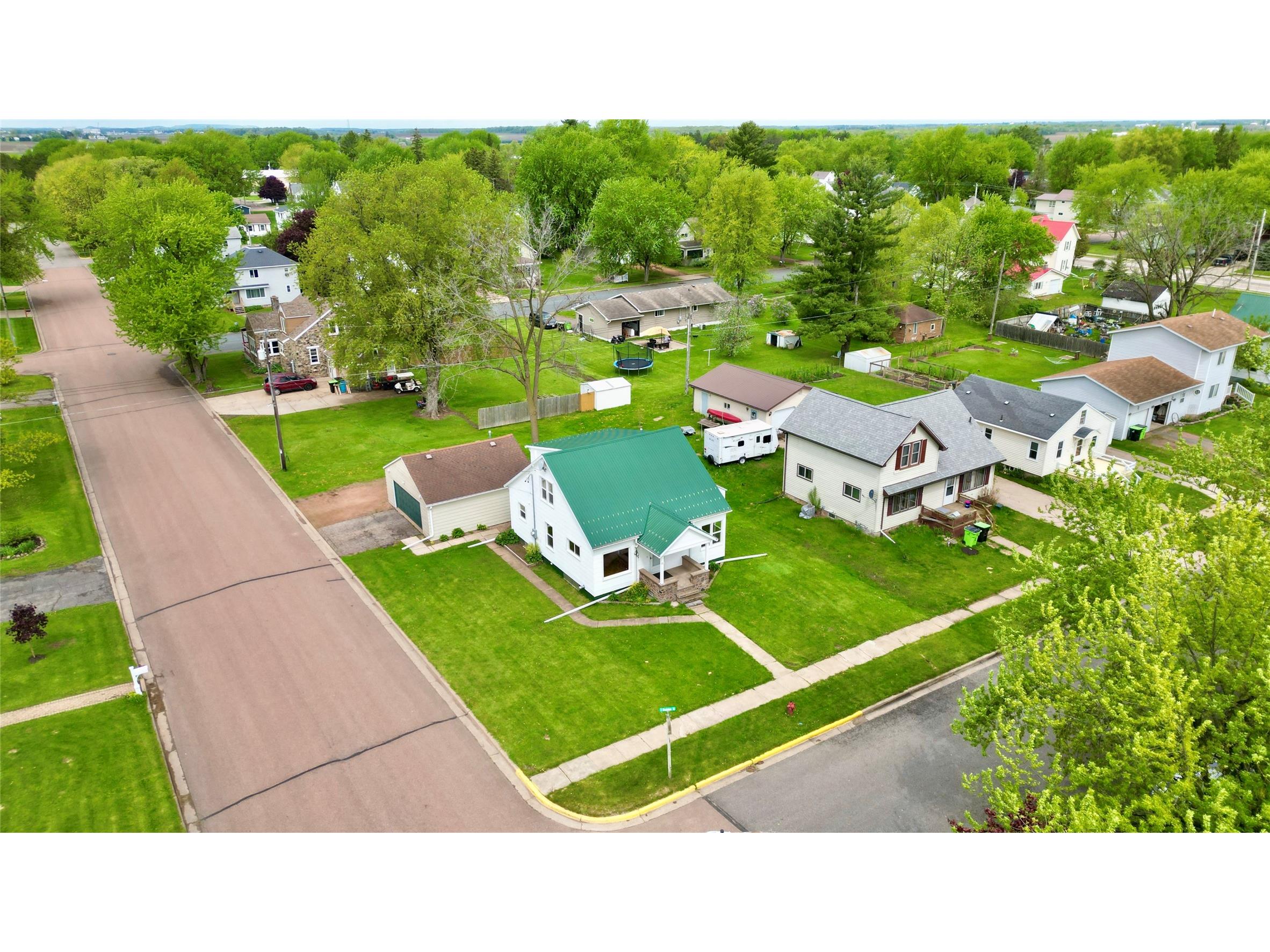 221 S Division Street Loyal WI 54446 1601338 image34