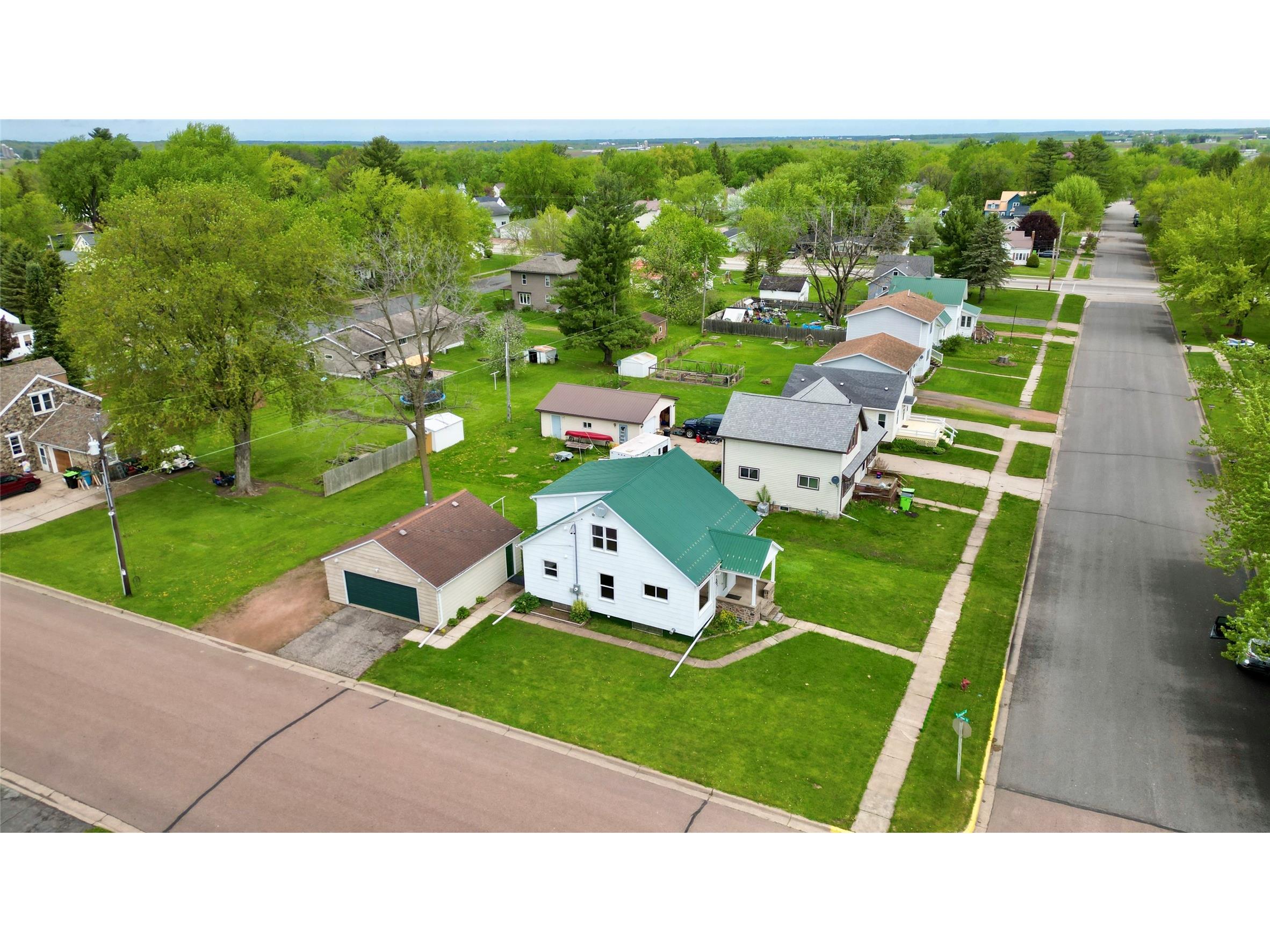 221 S Division Street Loyal WI 54446 1601338 image35