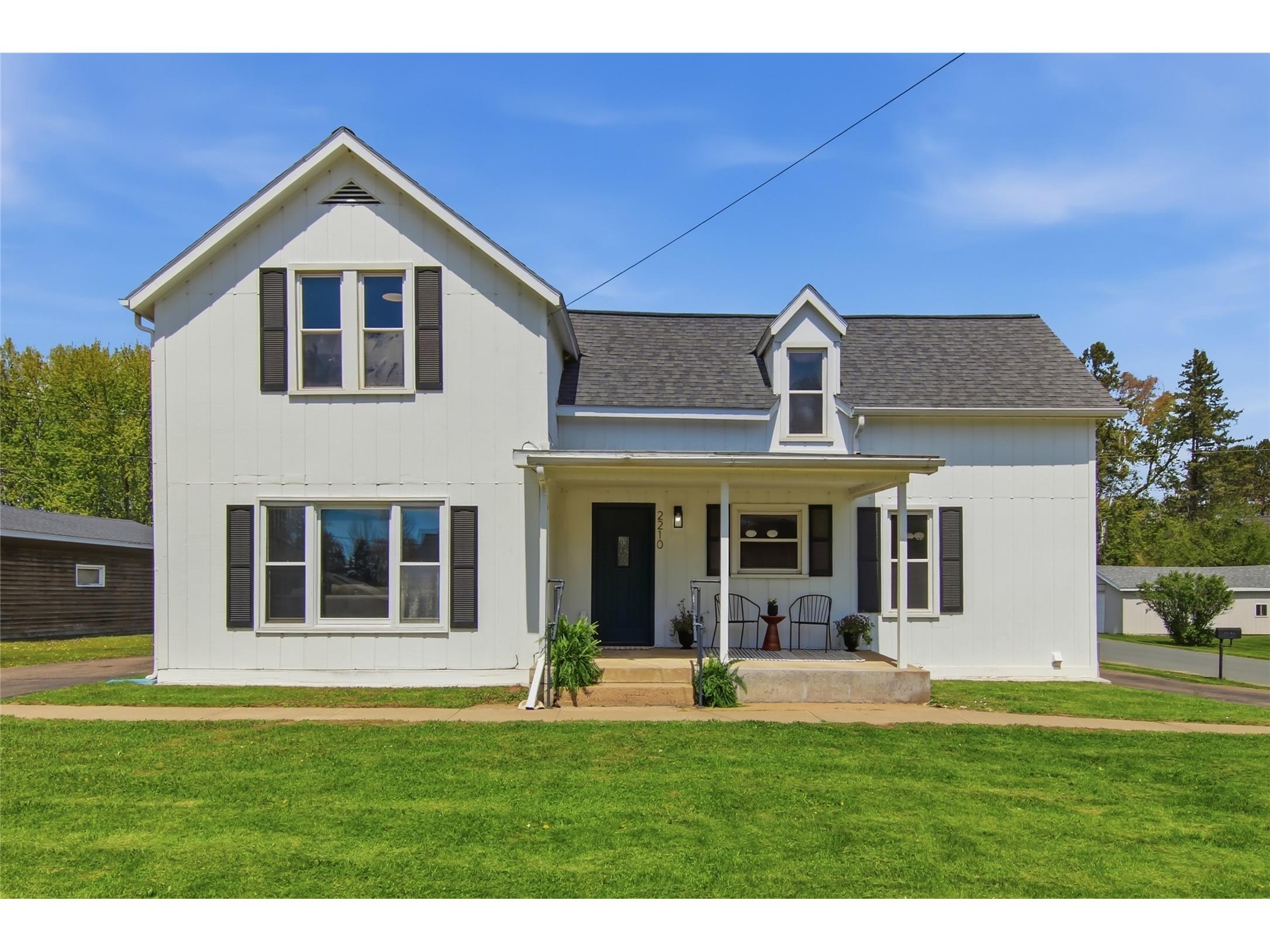 2210 Vine Street Eau Claire WI 54703 1600958 image1