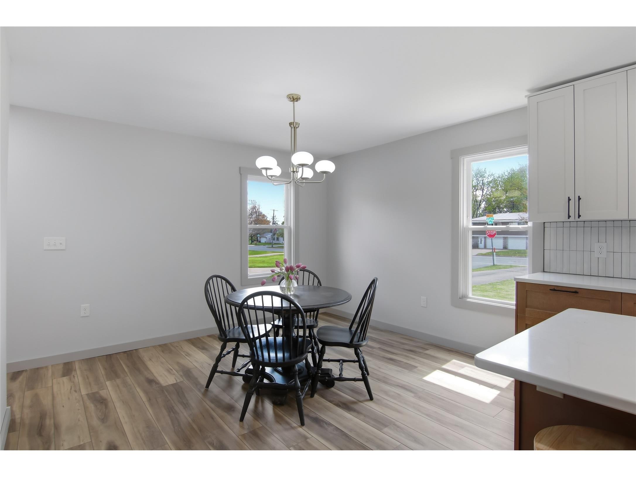 2210 Vine Street Eau Claire WI 54703 1600958 image11