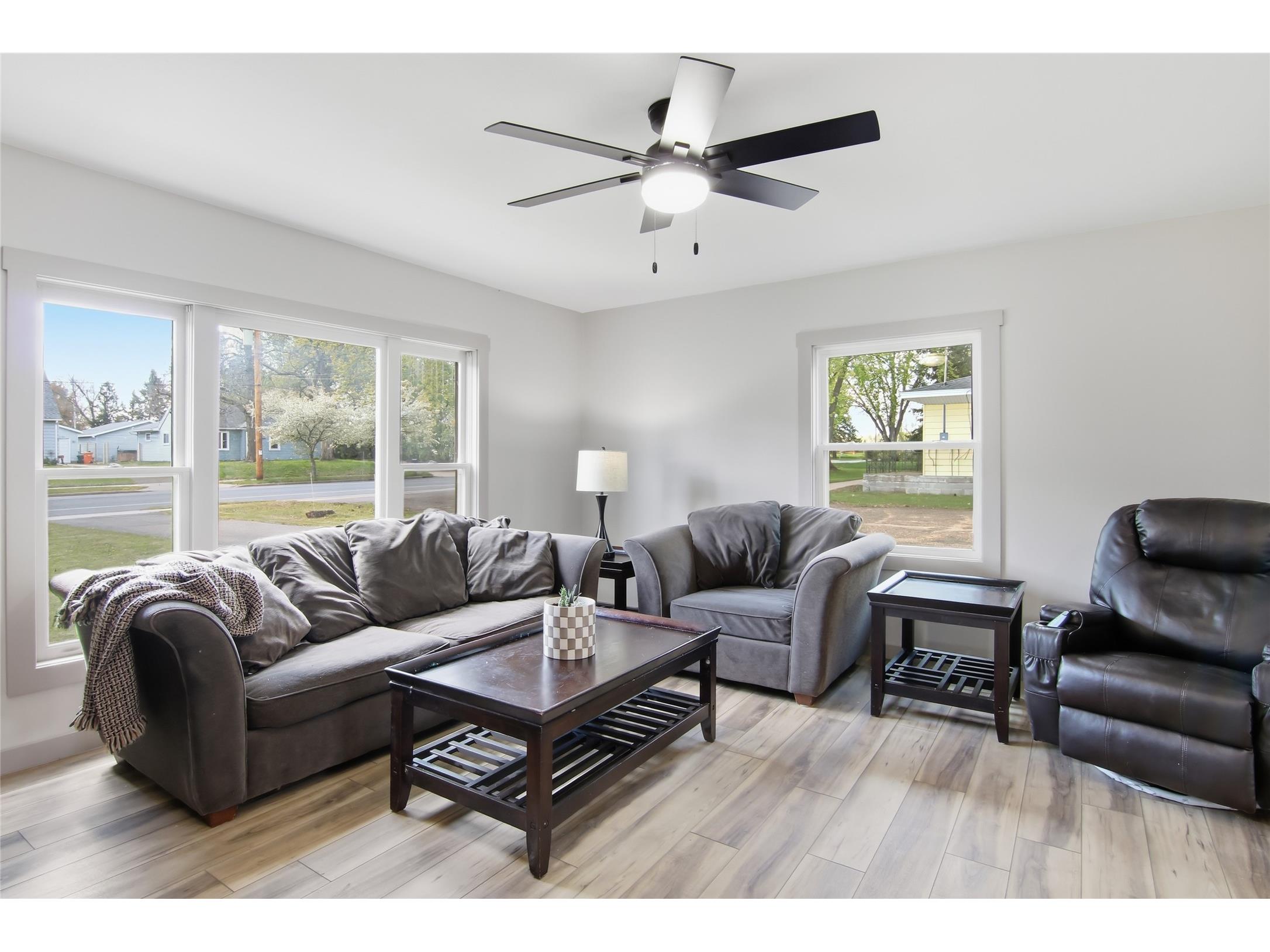 2210 Vine Street Eau Claire WI 54703 1600958 image2