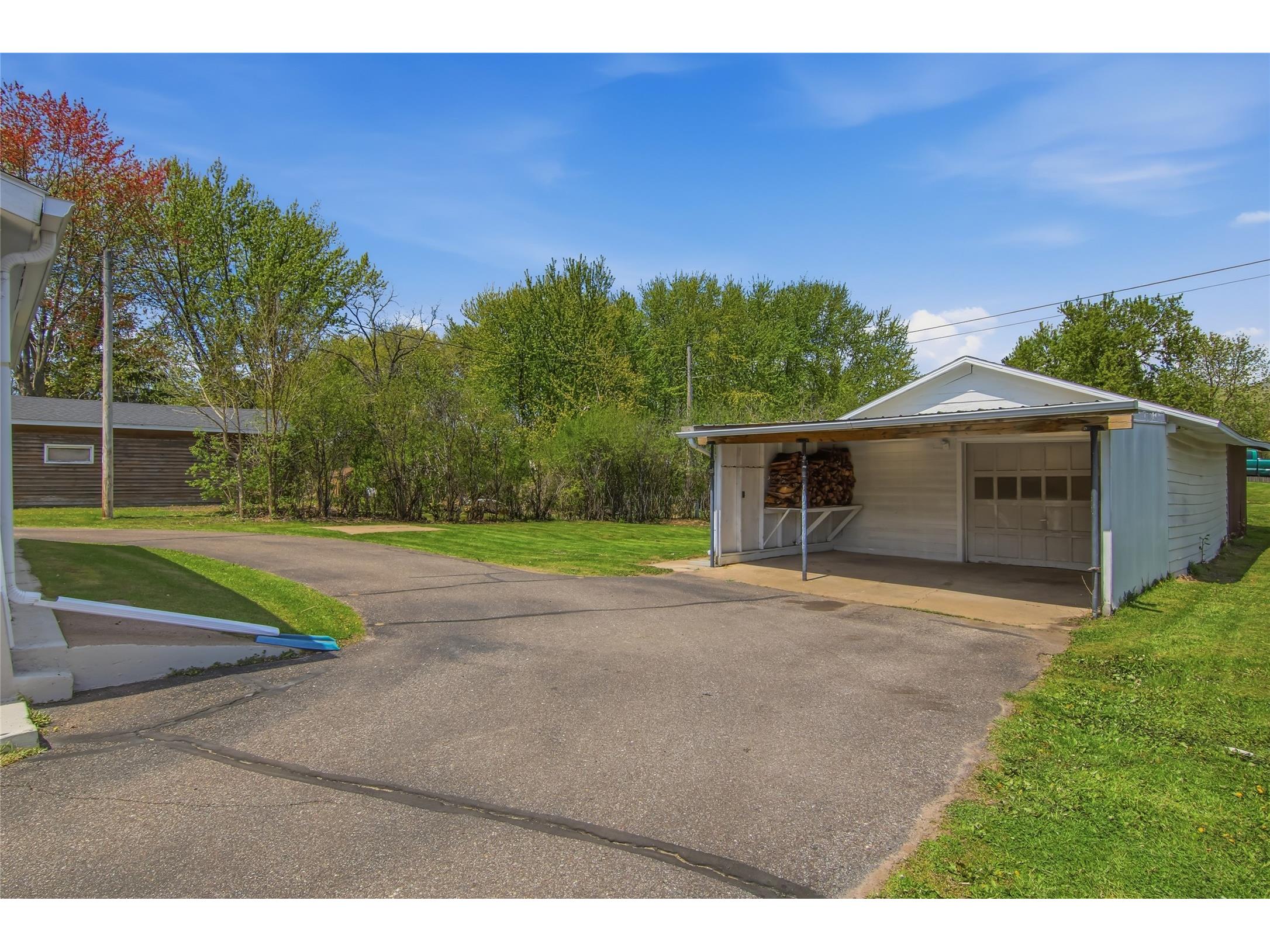 2210 Vine Street Eau Claire WI 54703 1600958 image27