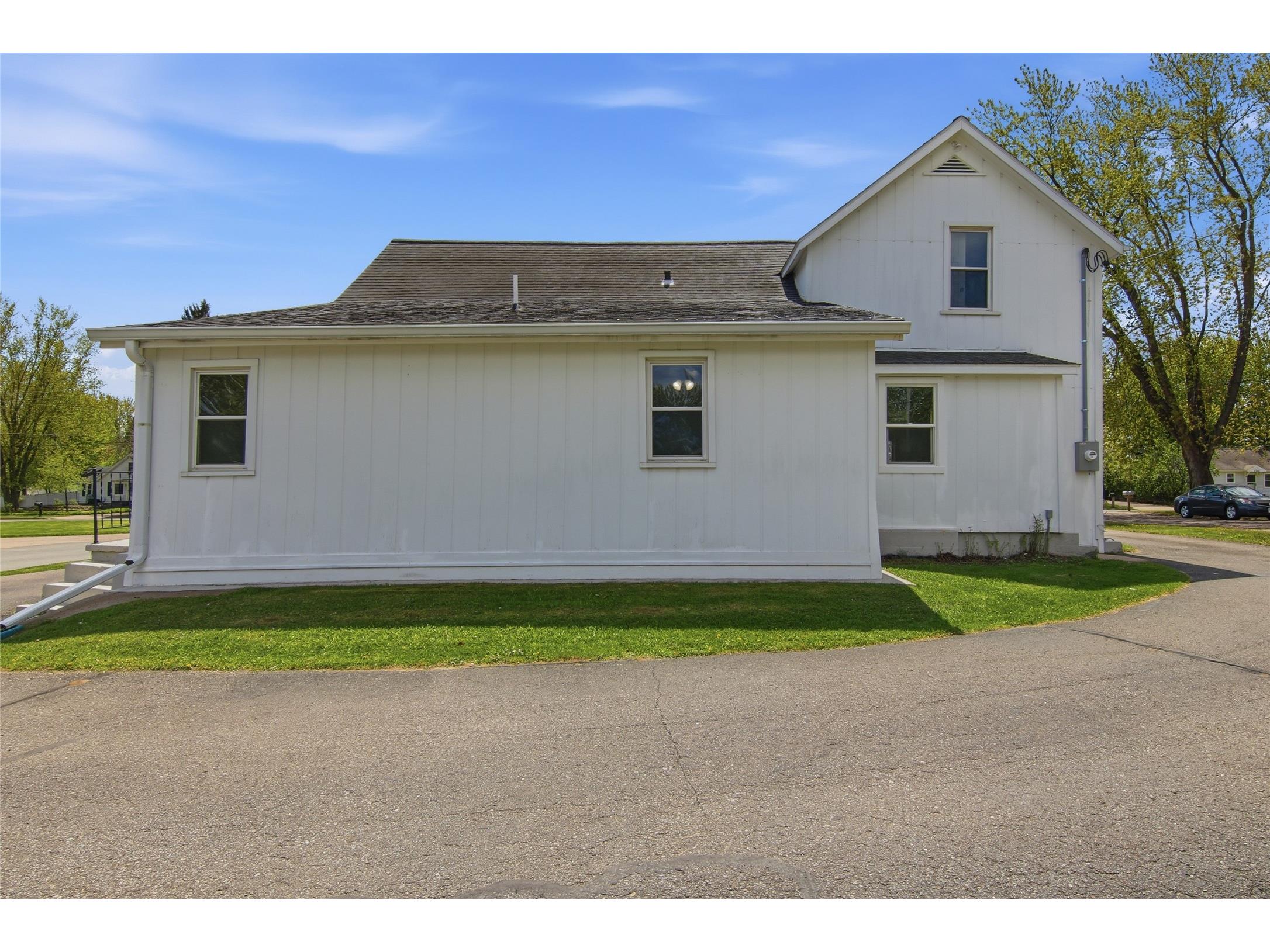 2210 Vine Street Eau Claire WI 54703 1600958 image31
