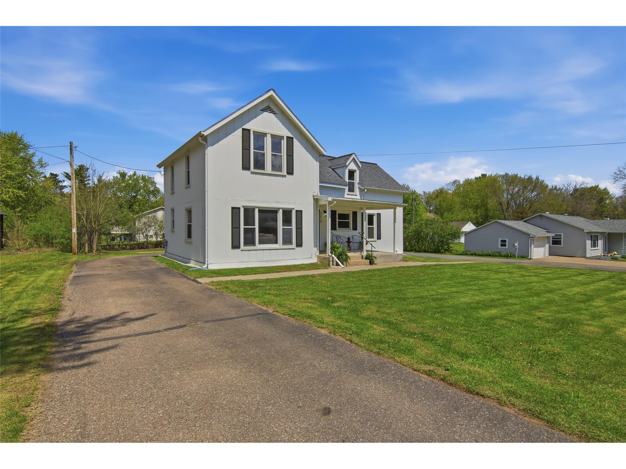 2210 Vine Street Eau Claire WI 54703 1600958 image34