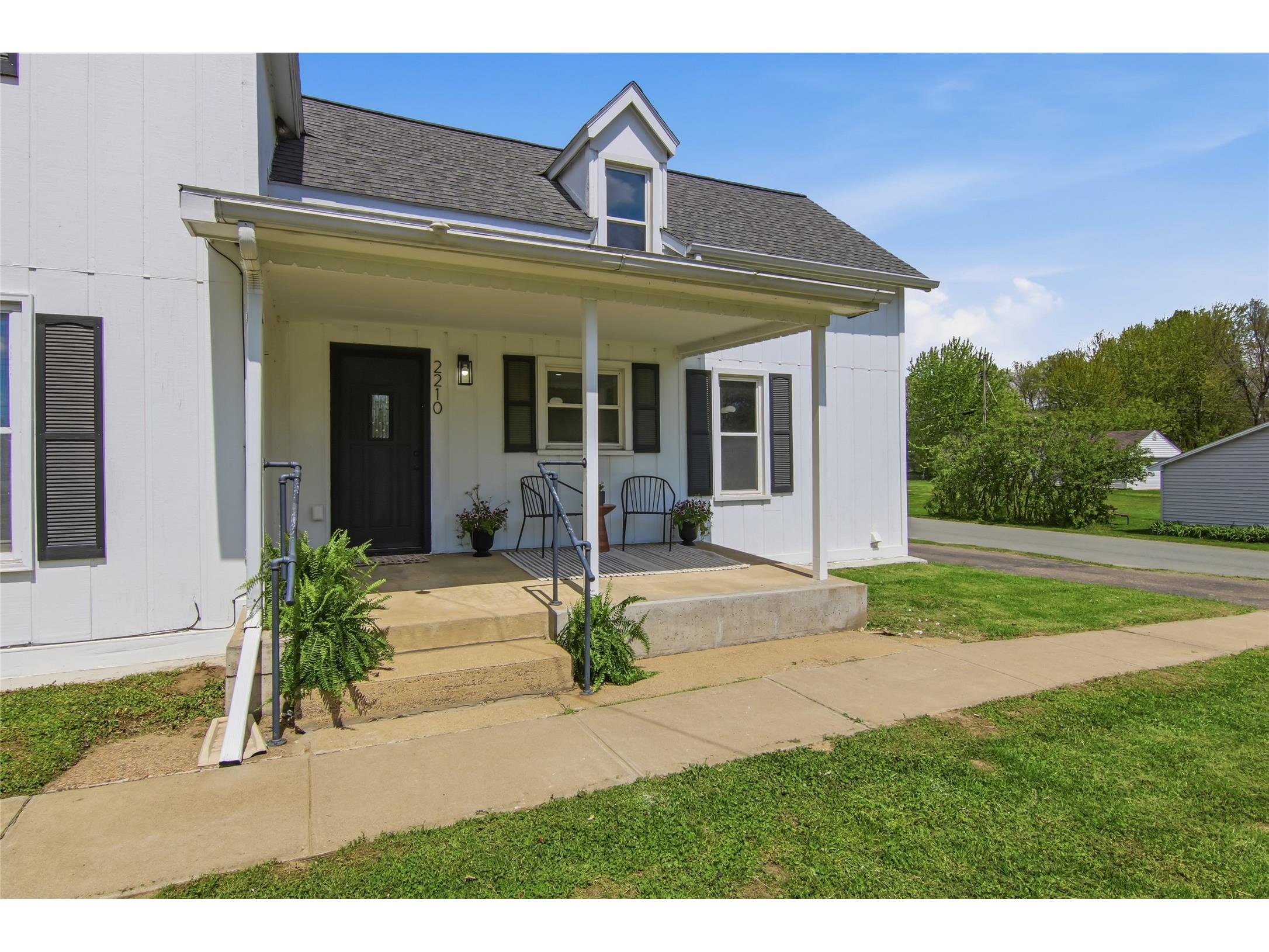 2210 Vine Street Eau Claire WI 54703 1600958 image35