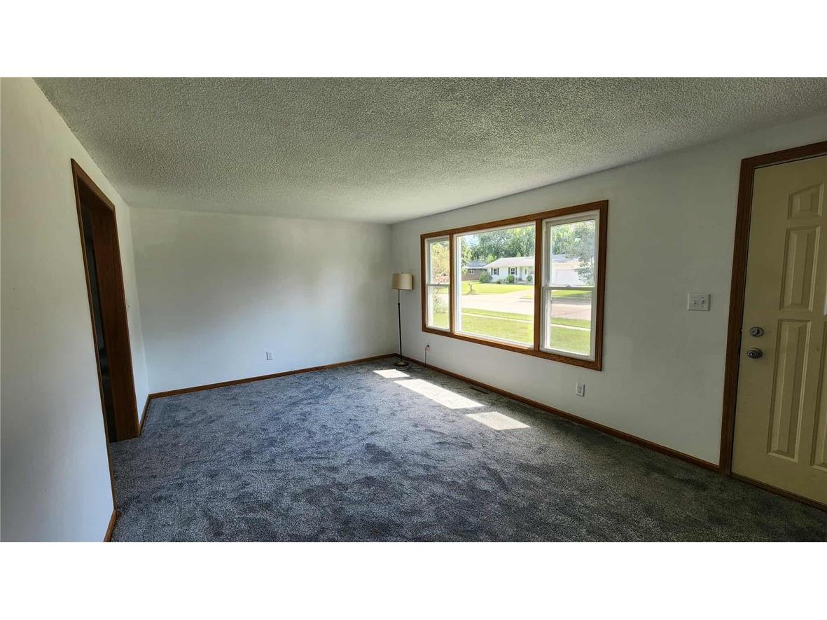 2212 Bartlett Avenue Altoona WI 54720 1598420 image5