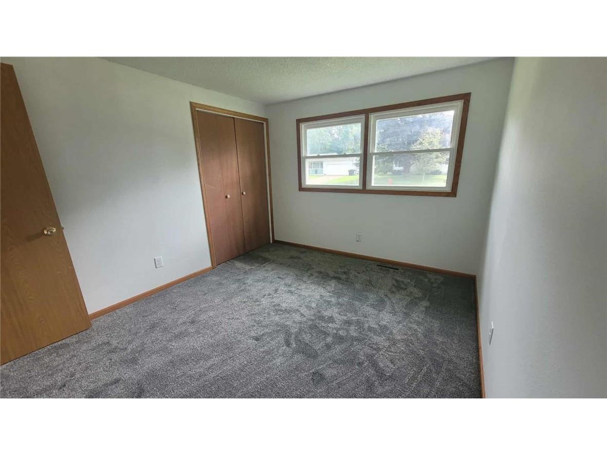 2212 Bartlett Avenue Altoona WI 54720 1598420 image7