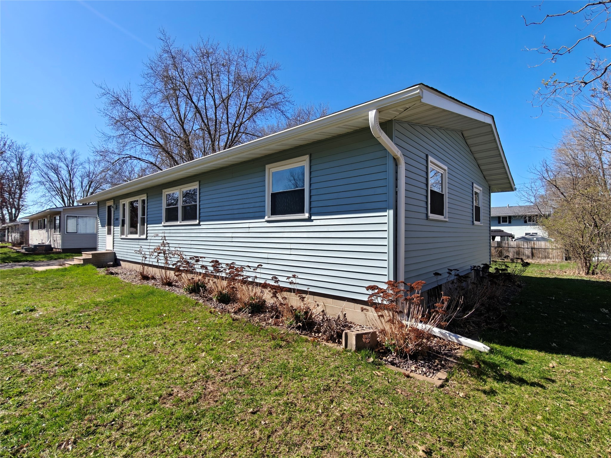 2212 Bartlett Avenue Altoona WI 54720 1602717 image3