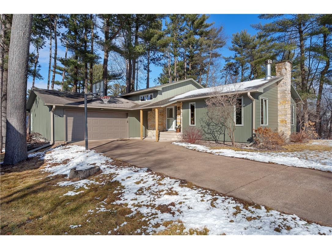 2214 Frona Place Eau Claire WI 54701 1589407 image1