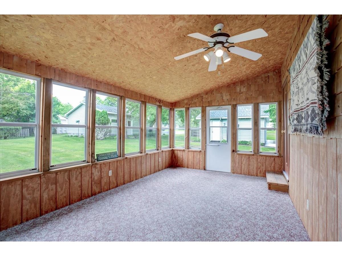 2216 3rd Street E Menomonie WI 54751 1602946 image19