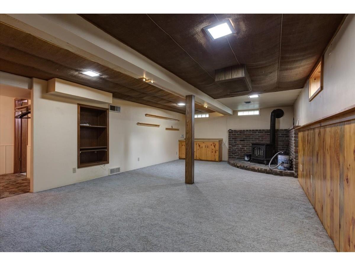 2216 3rd Street E Menomonie WI 54751 1602946 image36