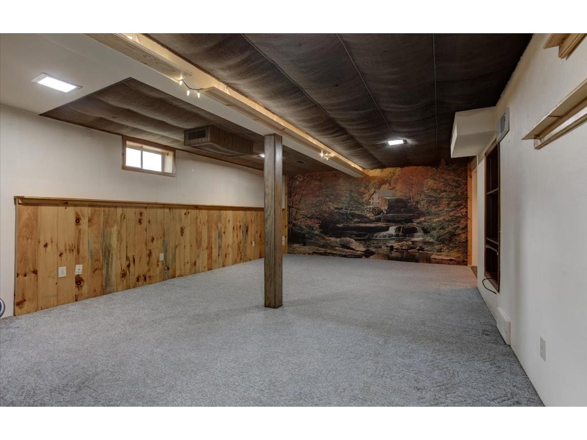 2216 3rd Street E Menomonie WI 54751 1602946 image37