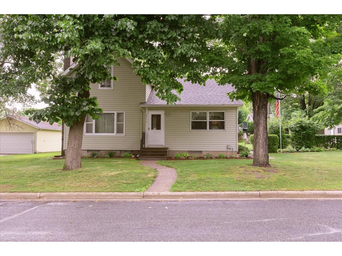 2216 3rd Street E Menomonie WI 54751 1602946 image47