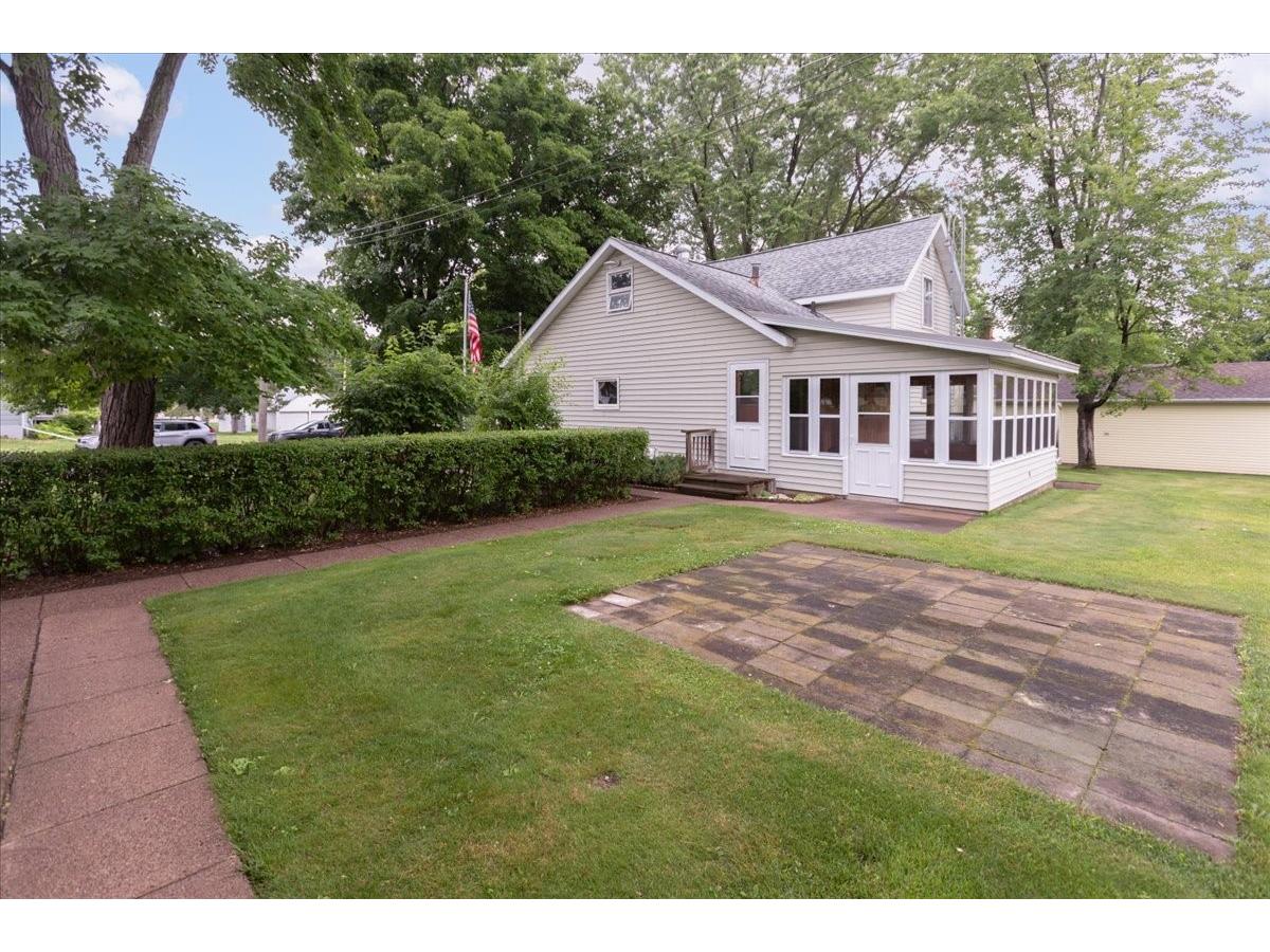 2216 3rd Street E Menomonie WI 54751 1602946 image48