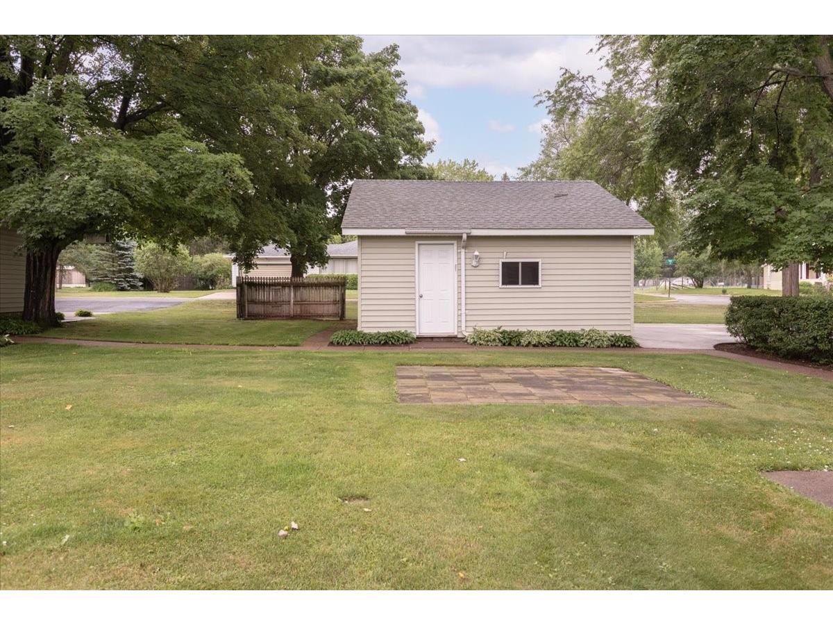 2216 3rd Street E Menomonie WI 54751 1602946 image49