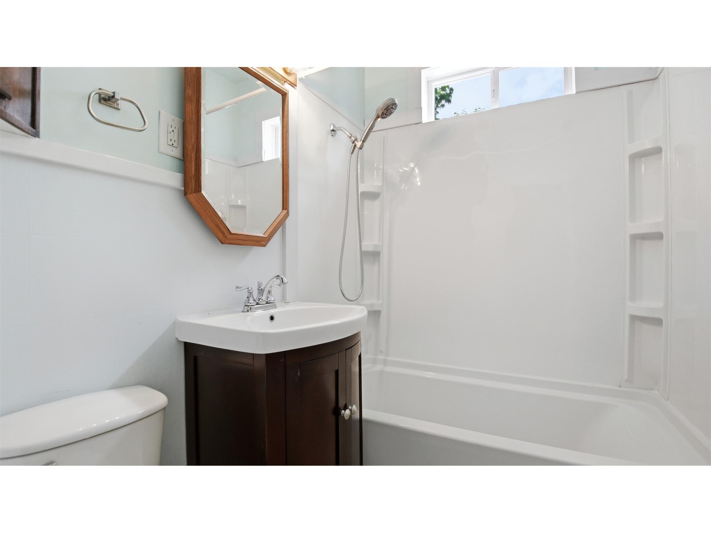 222 E Grand Avenue Chippewa Falls WI 54729 1602755 image25