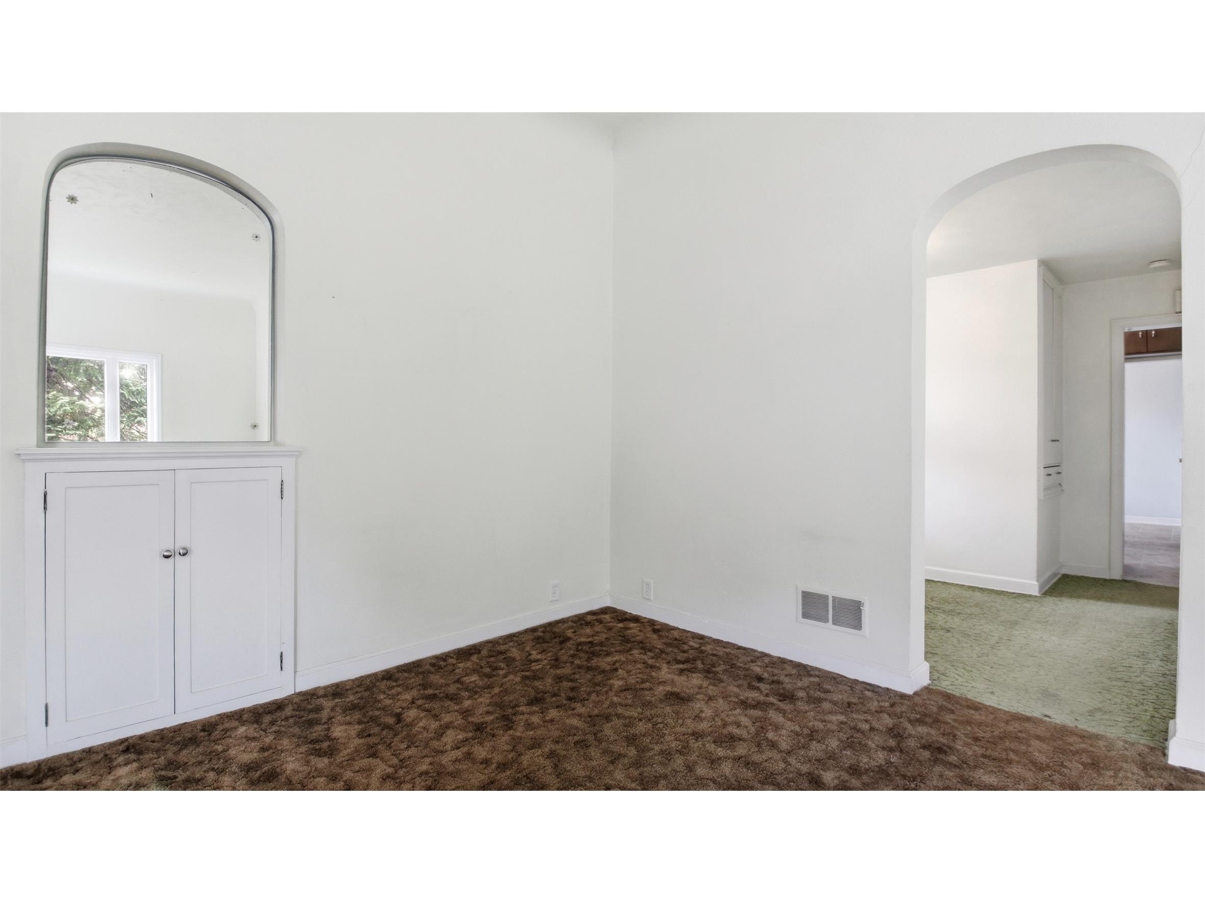 222 E Grand Avenue Chippewa Falls WI 54729 1602755 image8