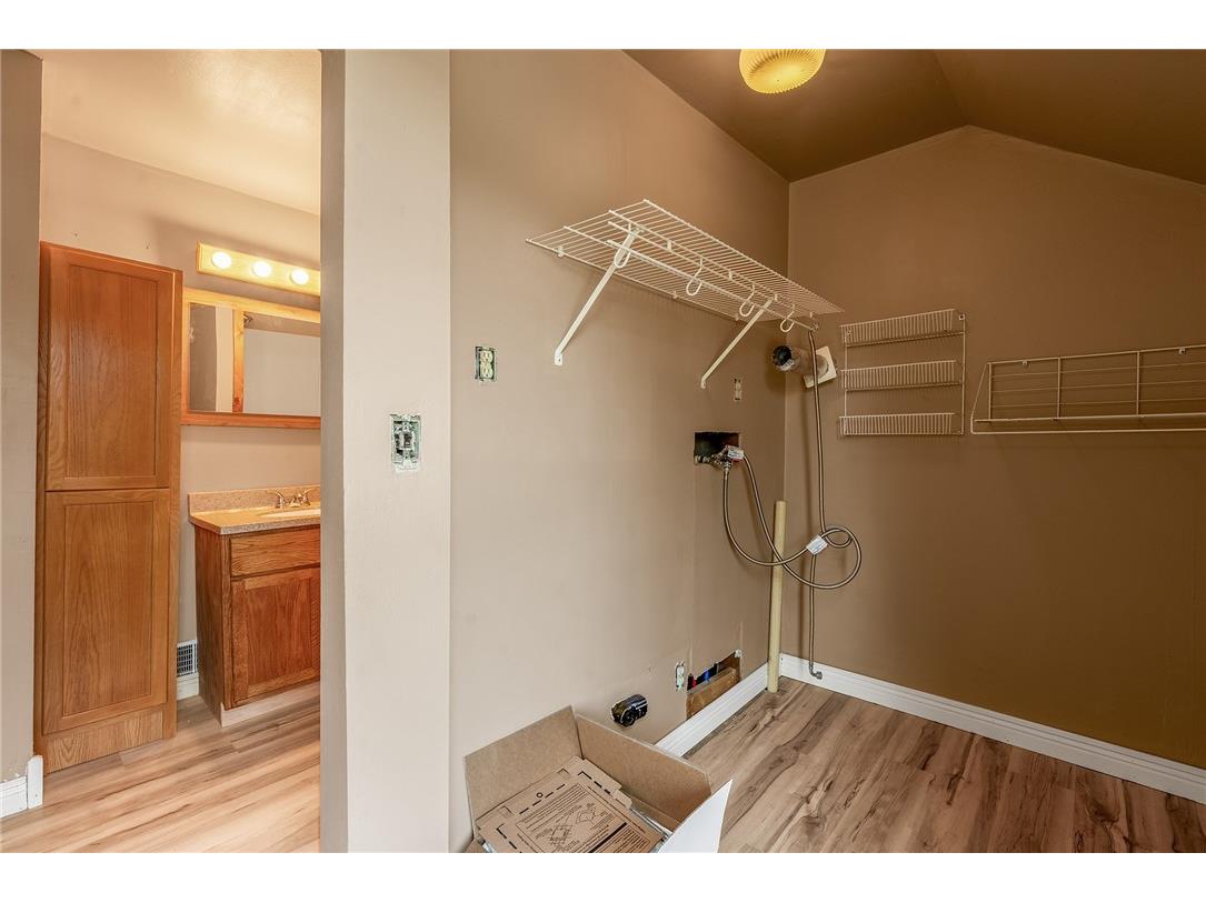 222 Park Street Neillsville WI 54456 1594518 image15