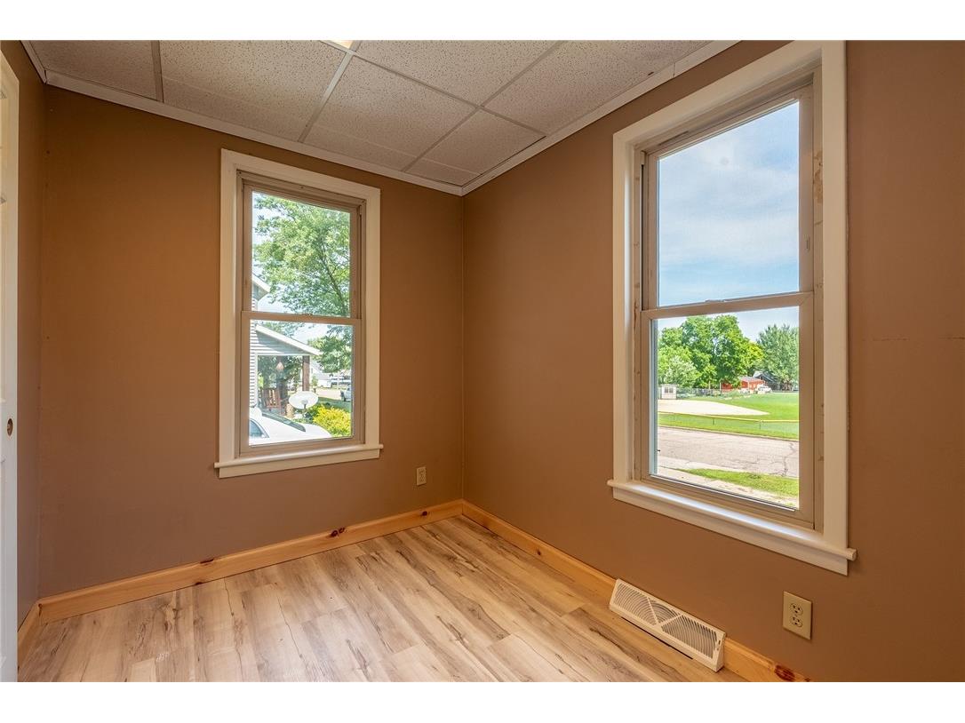 222 Park Street Neillsville WI 54456 1594518 image17