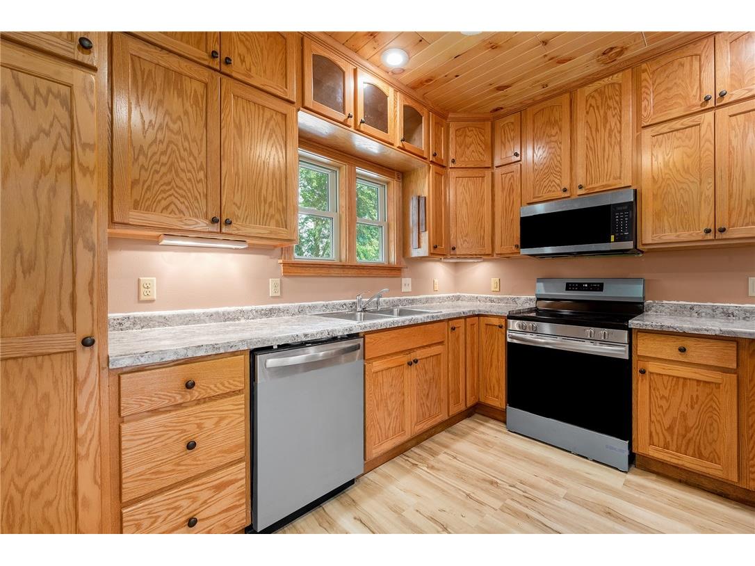 222 Park Street Neillsville WI 54456 1594518 image6