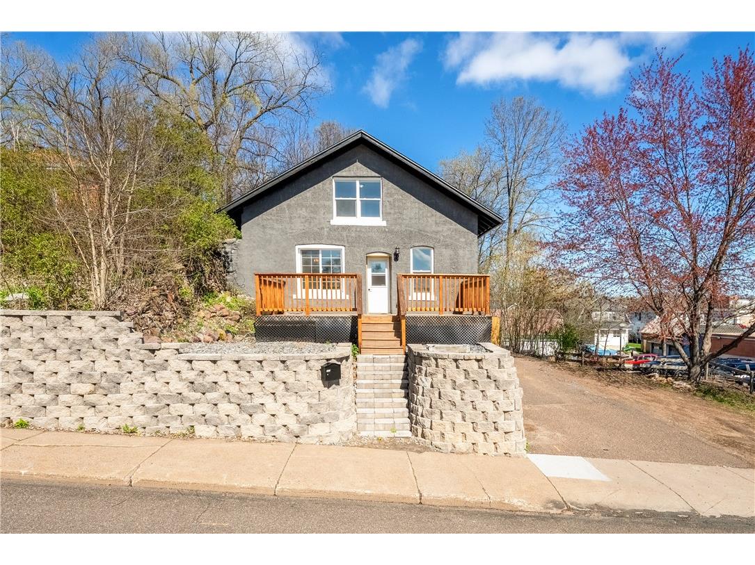 222 W Central Street Chippewa Falls WI 54729 1589736 image1