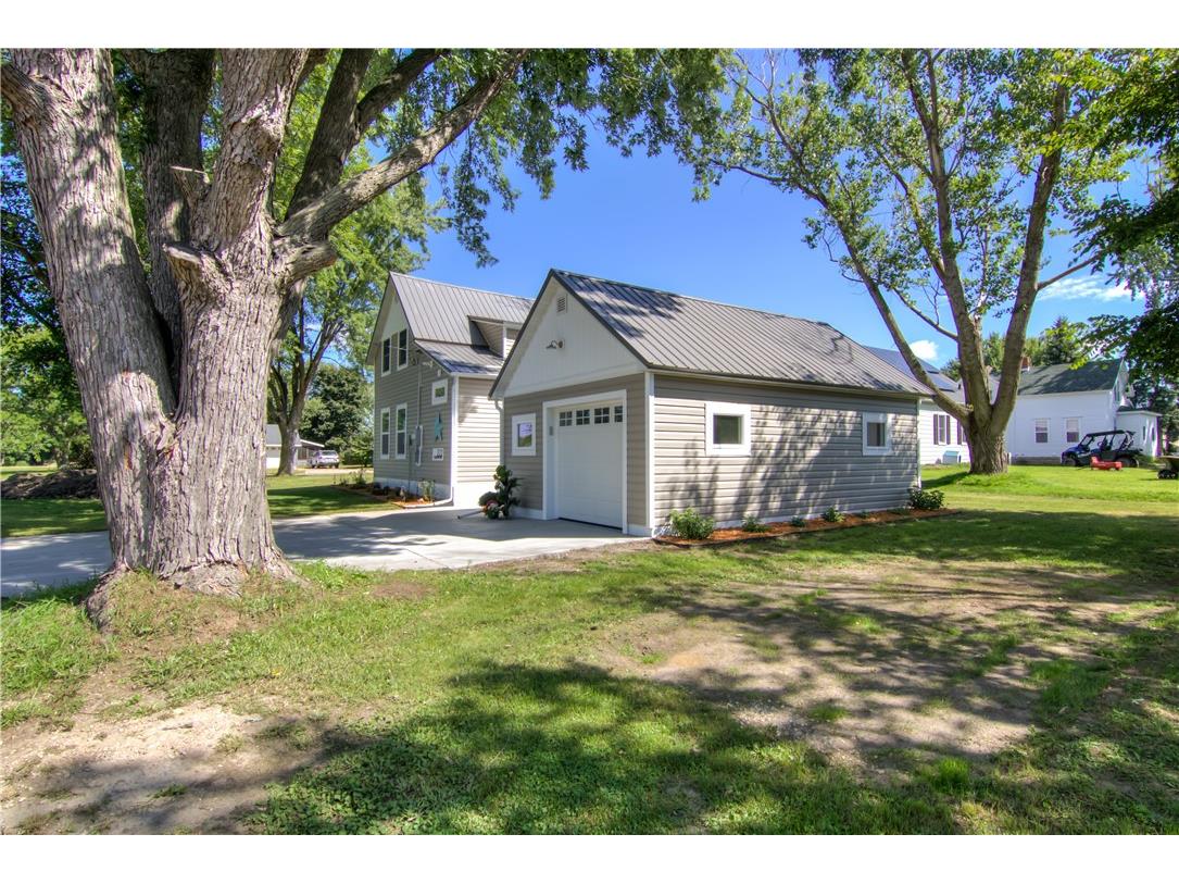 222 W Hawthorn Street Strum WI 54770 1595055 image30