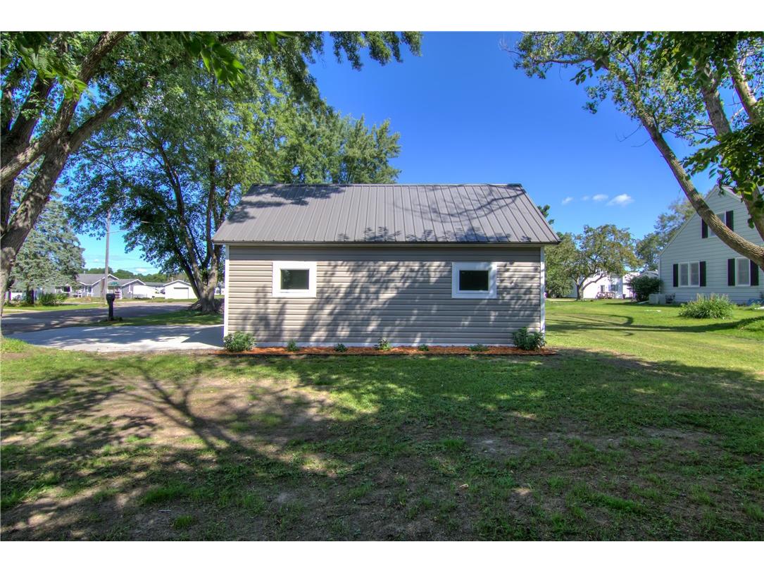 222 W Hawthorn Street Strum WI 54770 1595055 image31