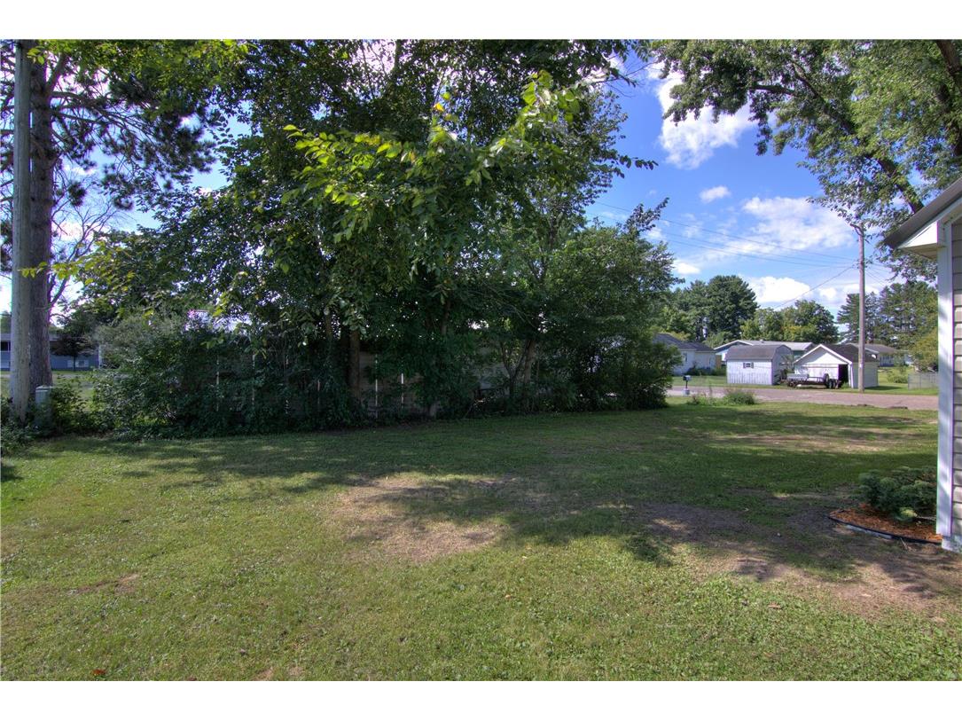 222 W Hawthorn Street Strum WI 54770 1595055 image33
