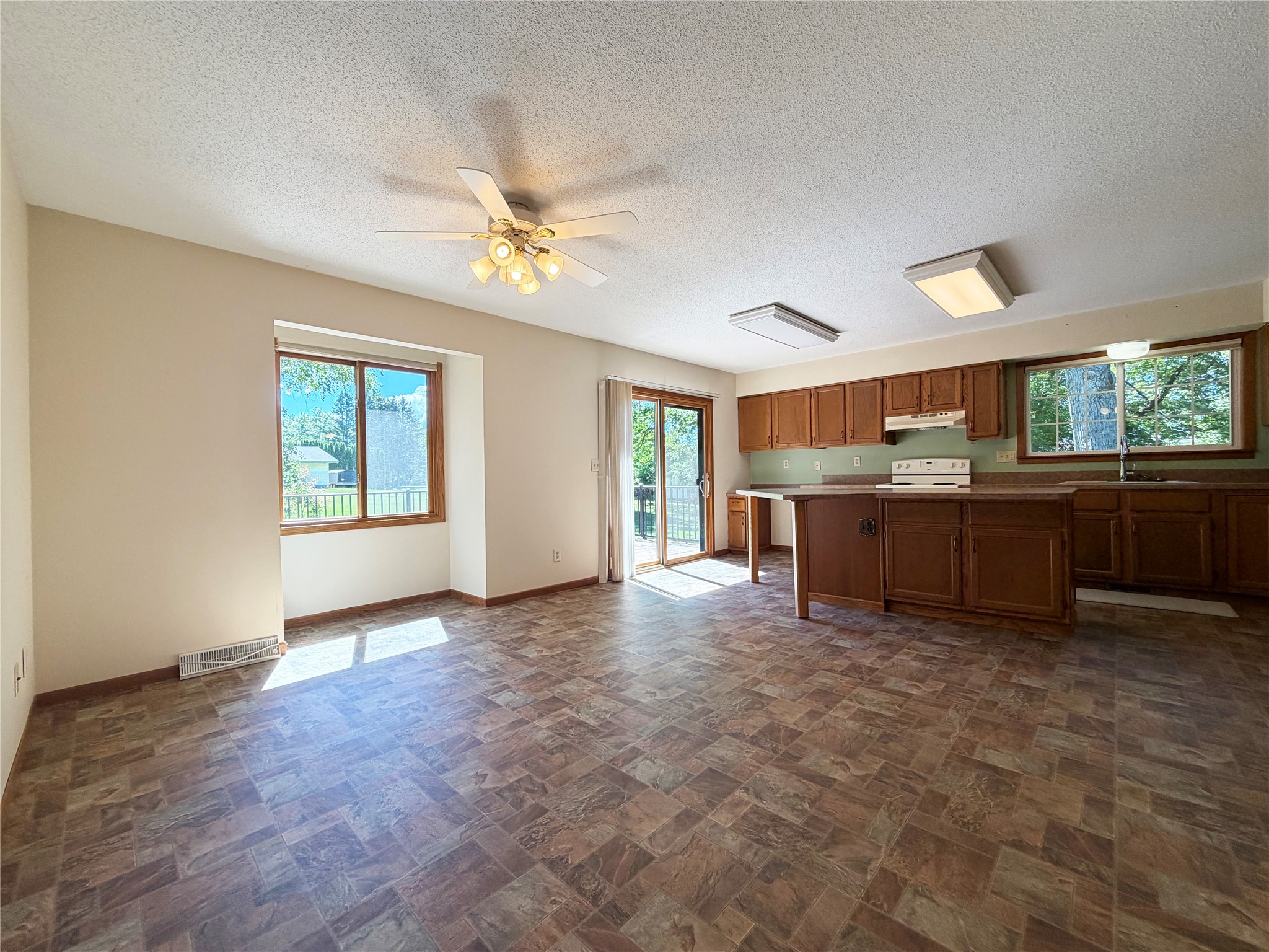 2221 21st Street Rice Lake WI 54868 1601082 image8