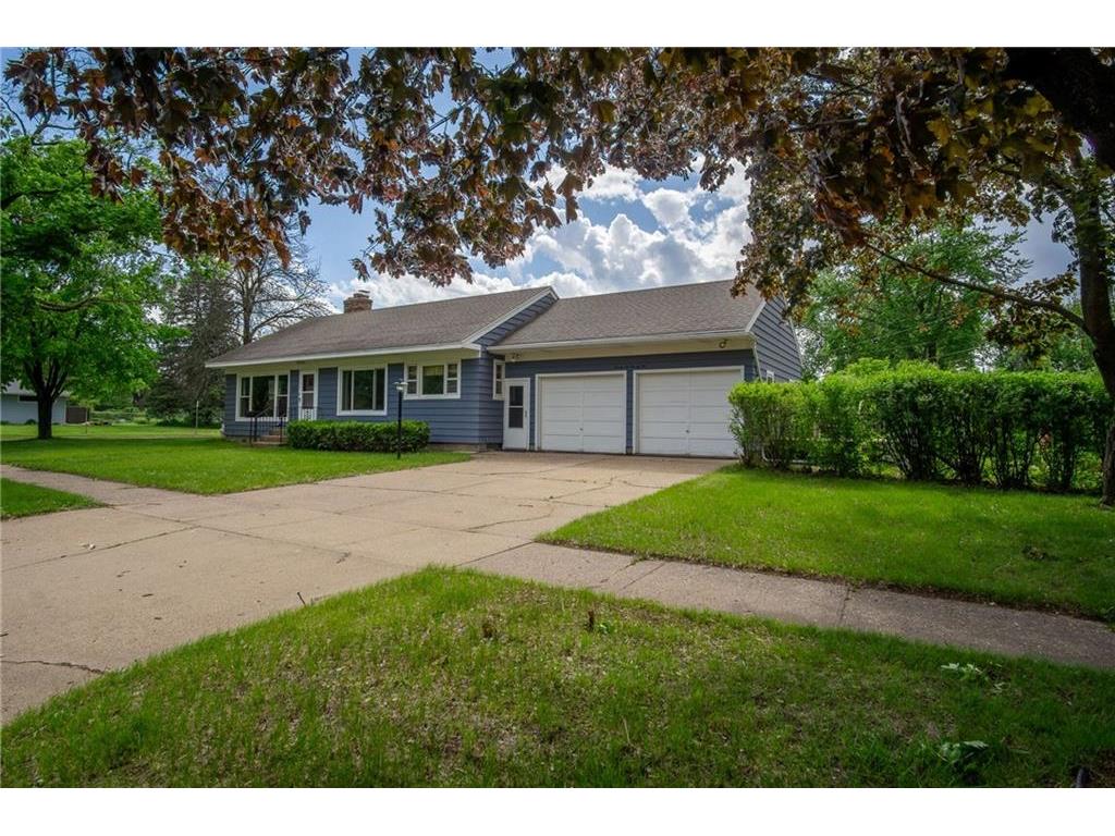 2222 Agnes Street Eau Claire WI 54701 1582535 image1