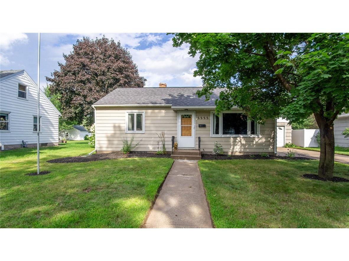 2225 Roy Street Eau Claire WI 54701 1594753 image1