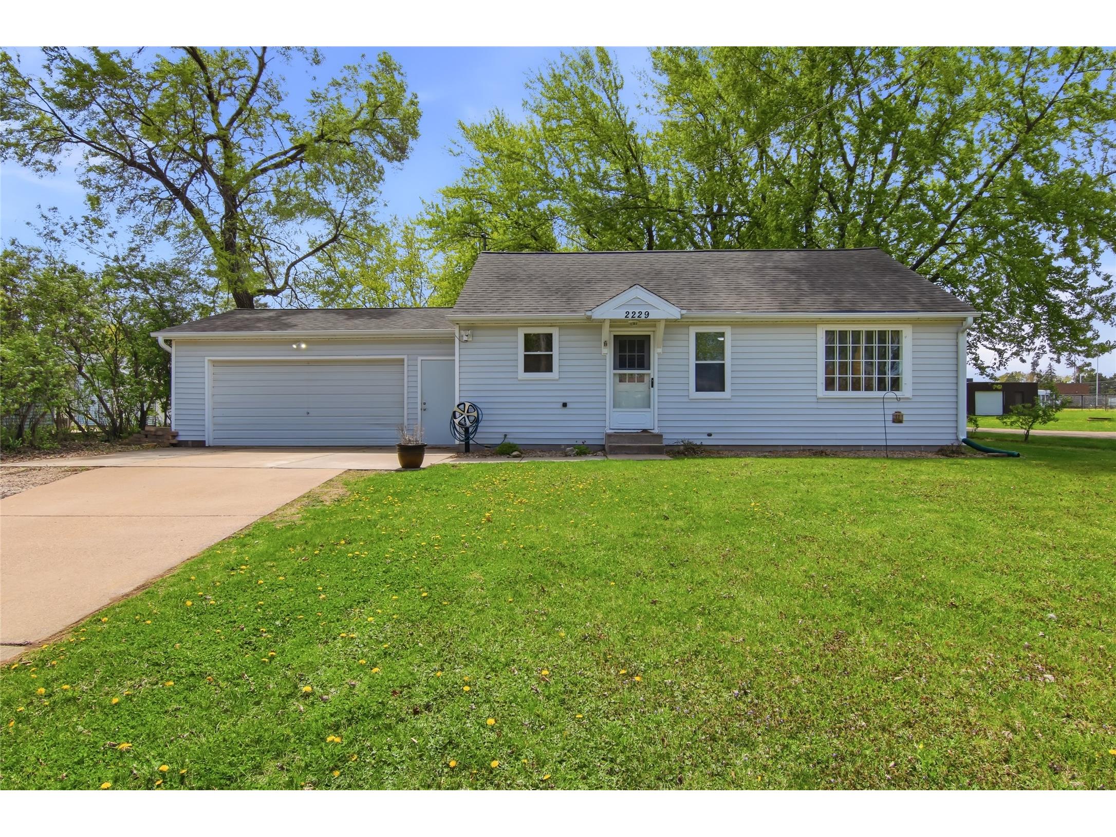 2229 Vine Street Eau Claire WI 54703 1600772 image1