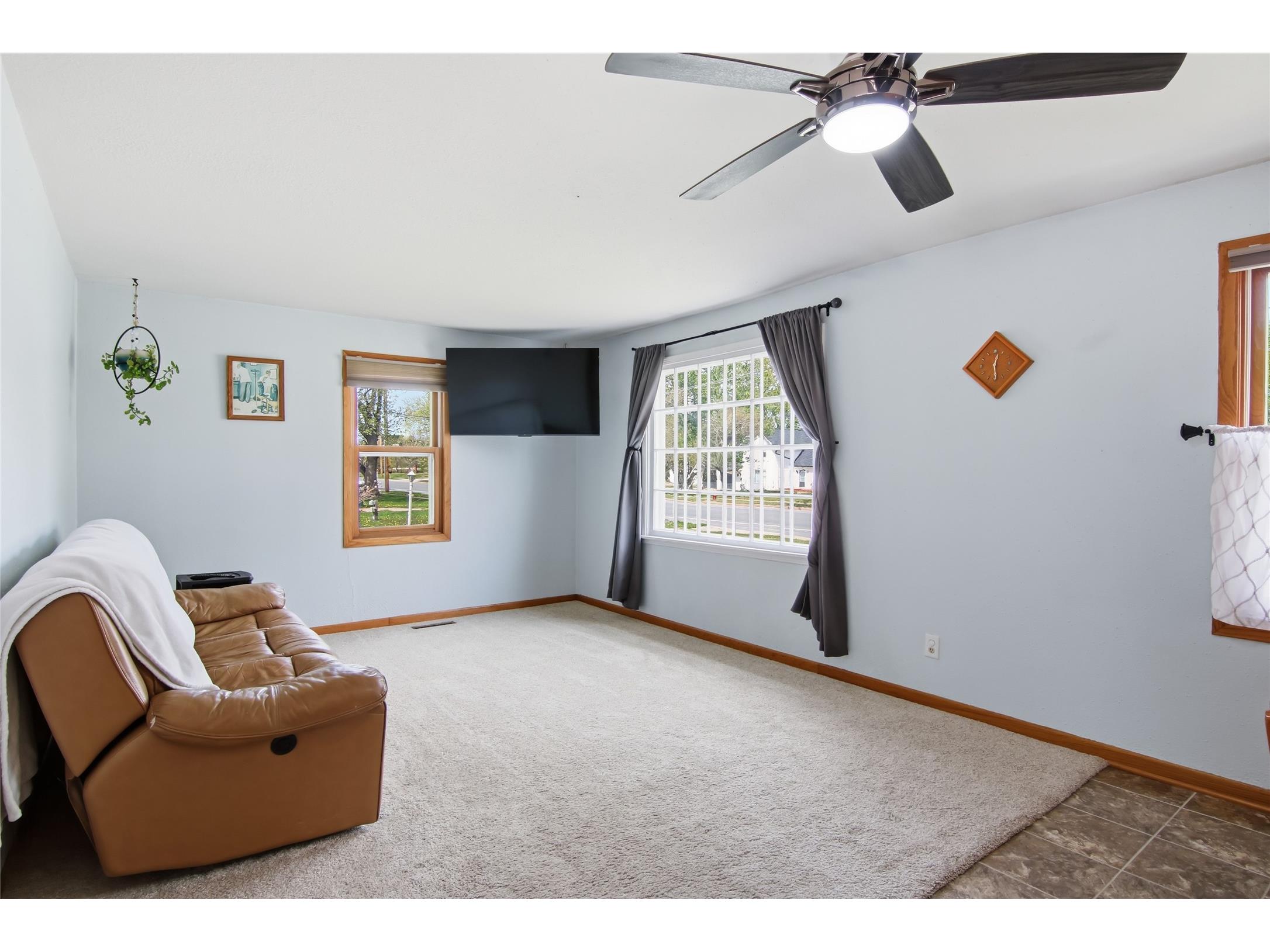 2229 Vine Street Eau Claire WI 54703 1600772 image14