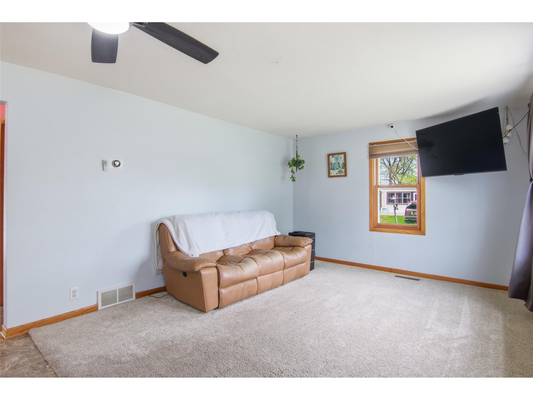 2229 Vine Street Eau Claire WI 54703 1600772 image15