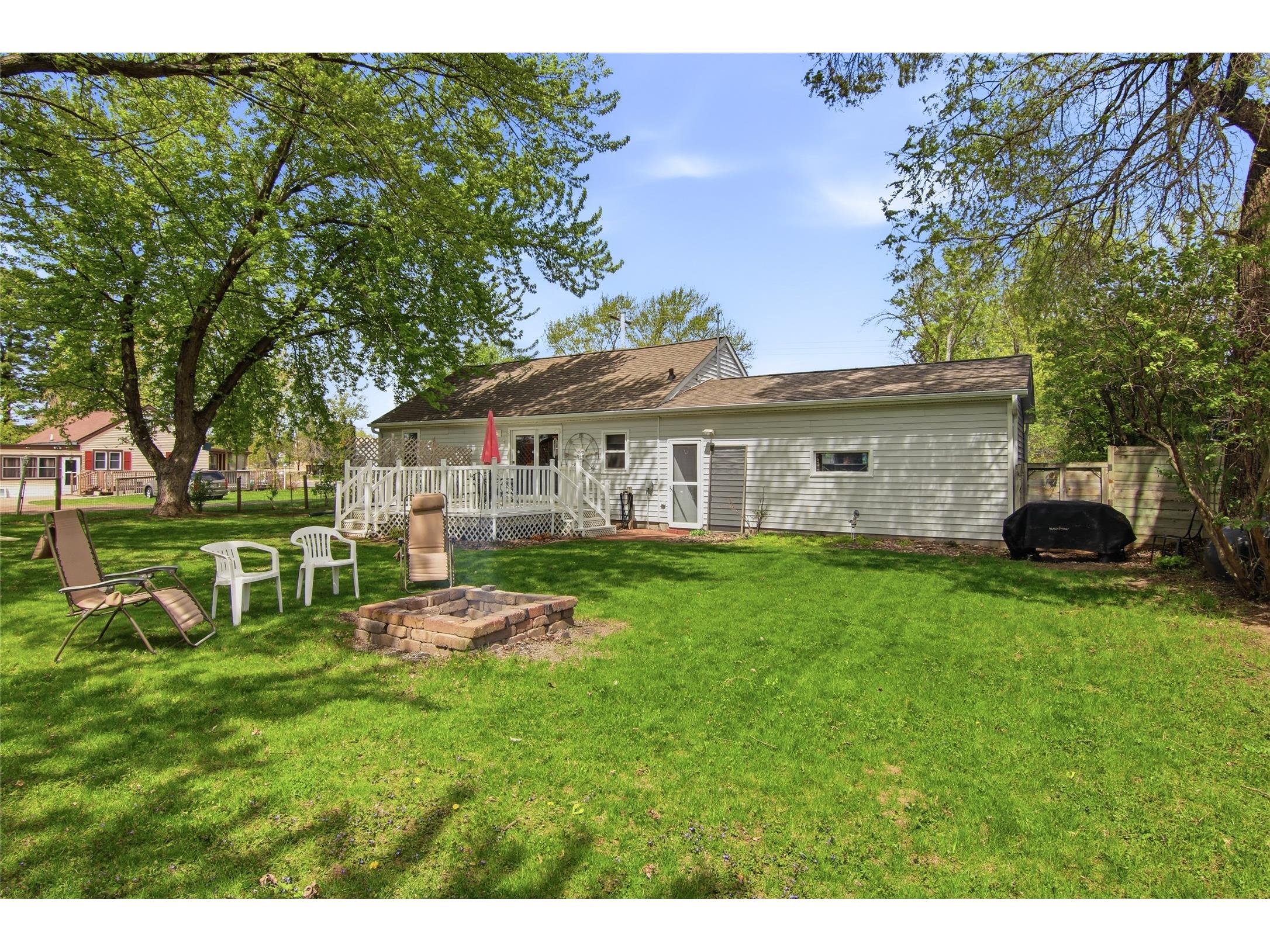 2229 Vine Street Eau Claire WI 54703 1600772 image33