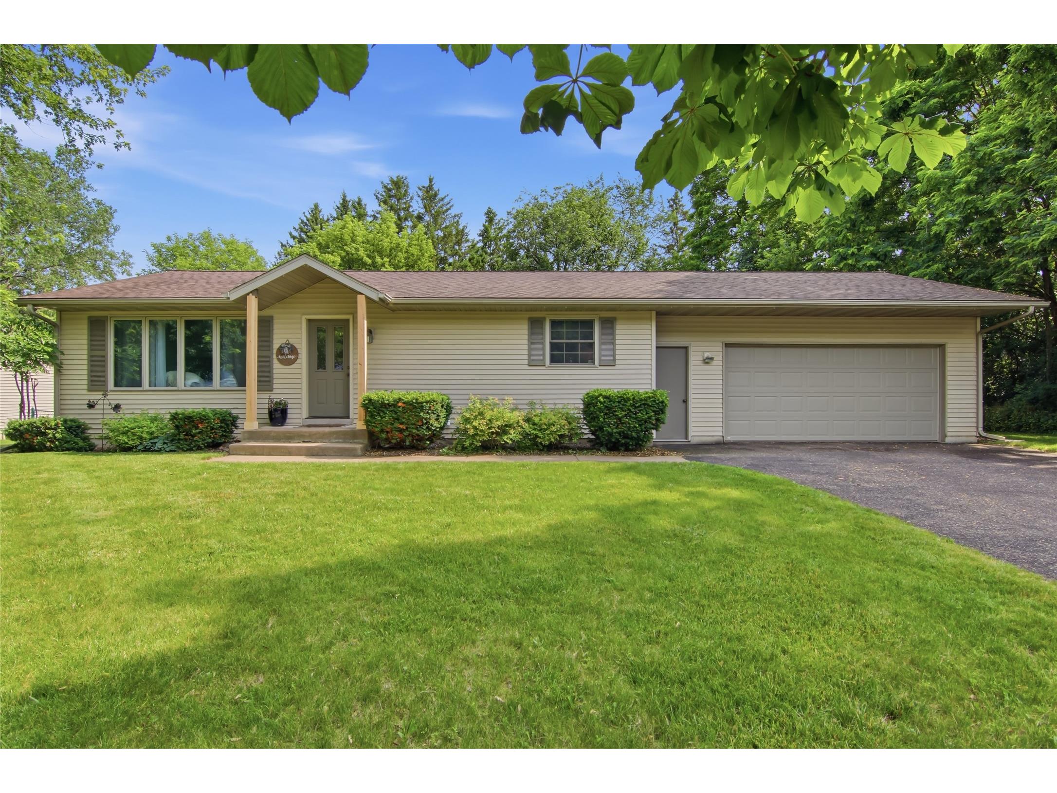 2231 Frank Street Eau Claire WI 54703 1602843 image1