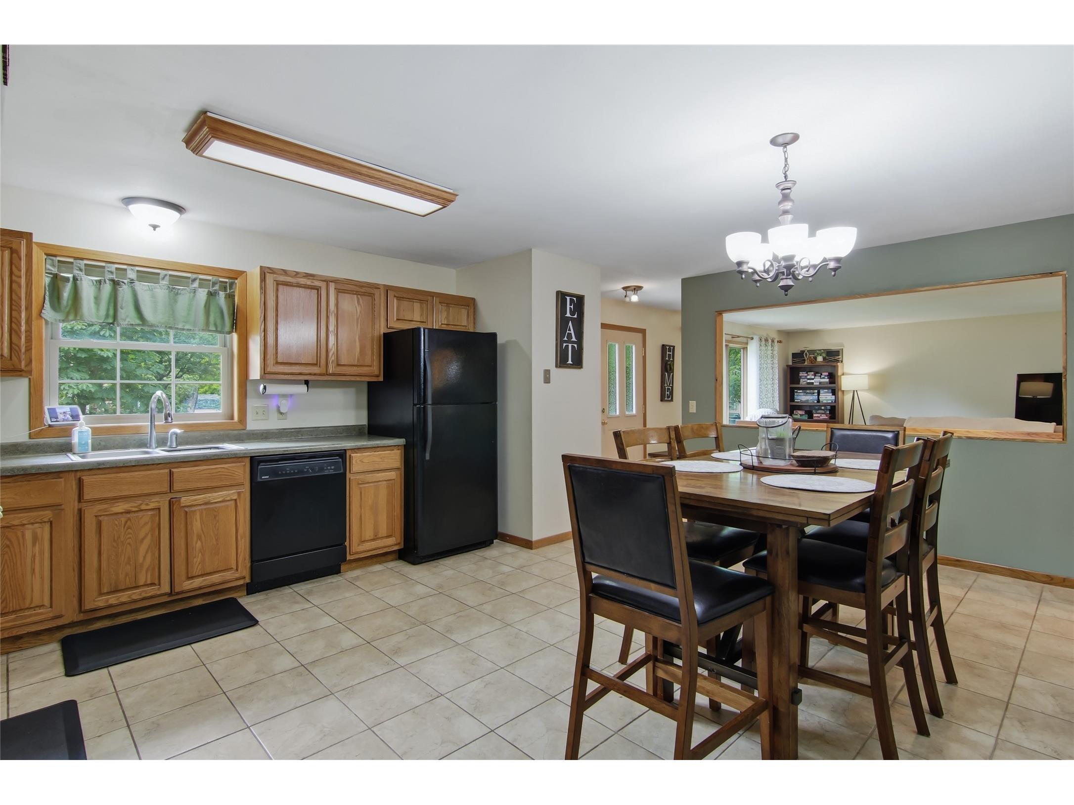 2231 Frank Street Eau Claire WI 54703 1602843 image12