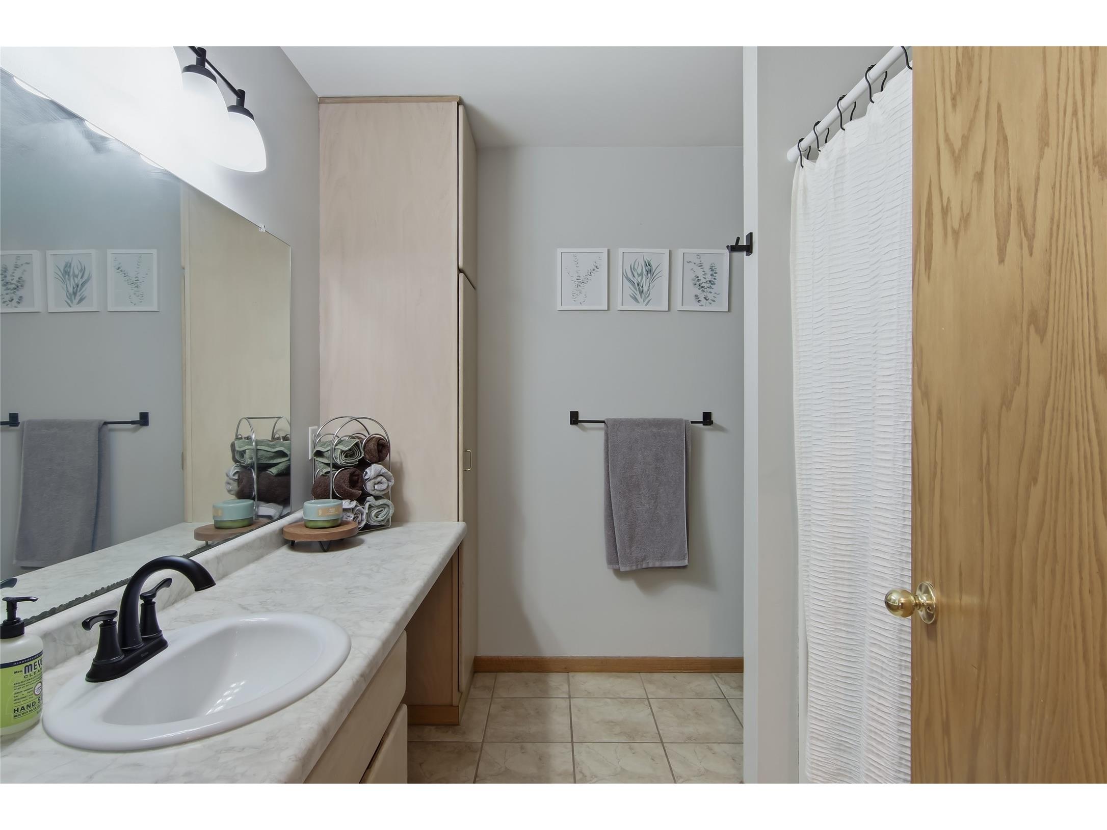 2231 Frank Street Eau Claire WI 54703 1602843 image21