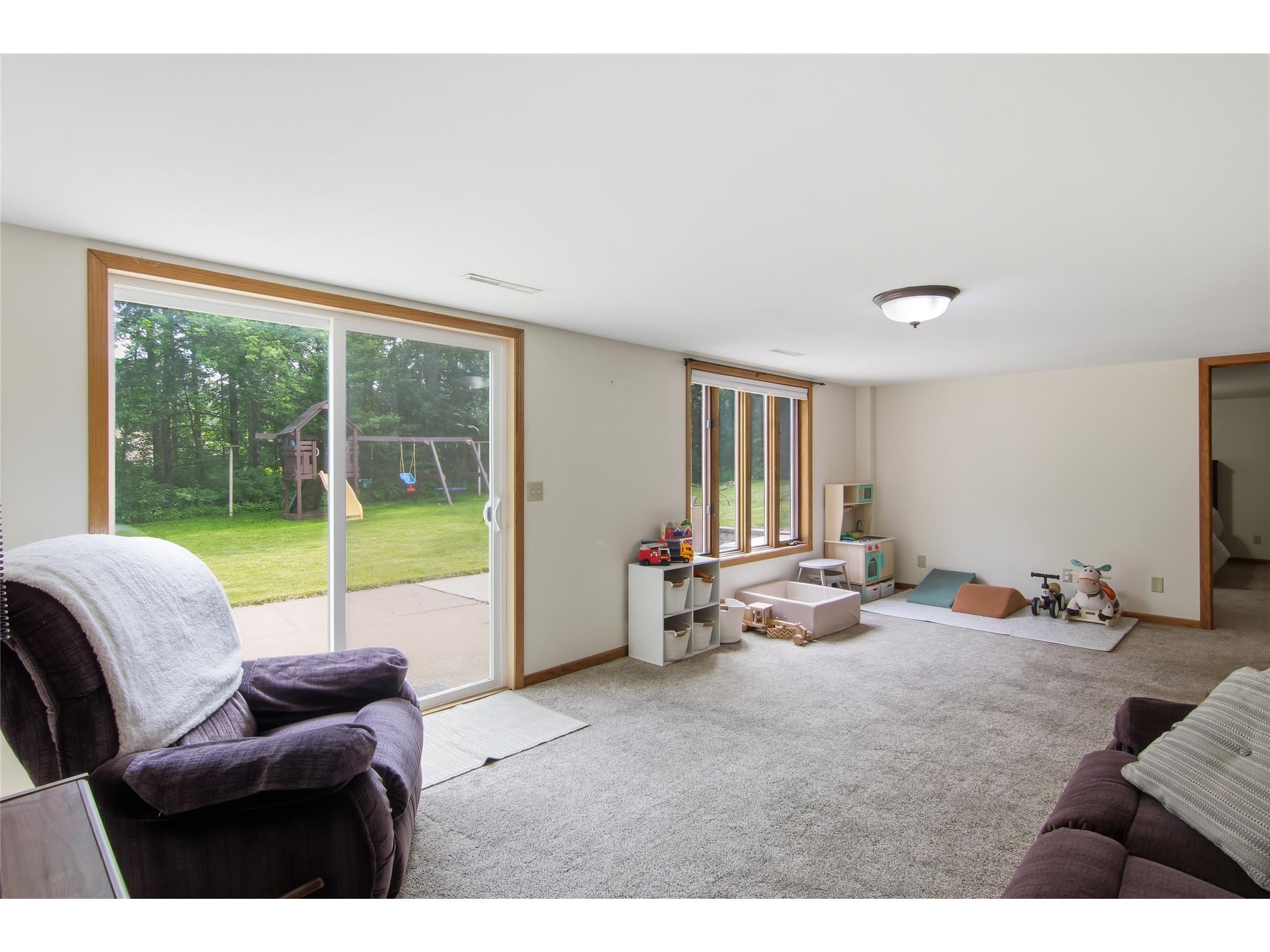 2231 Frank Street Eau Claire WI 54703 1602843 image24
