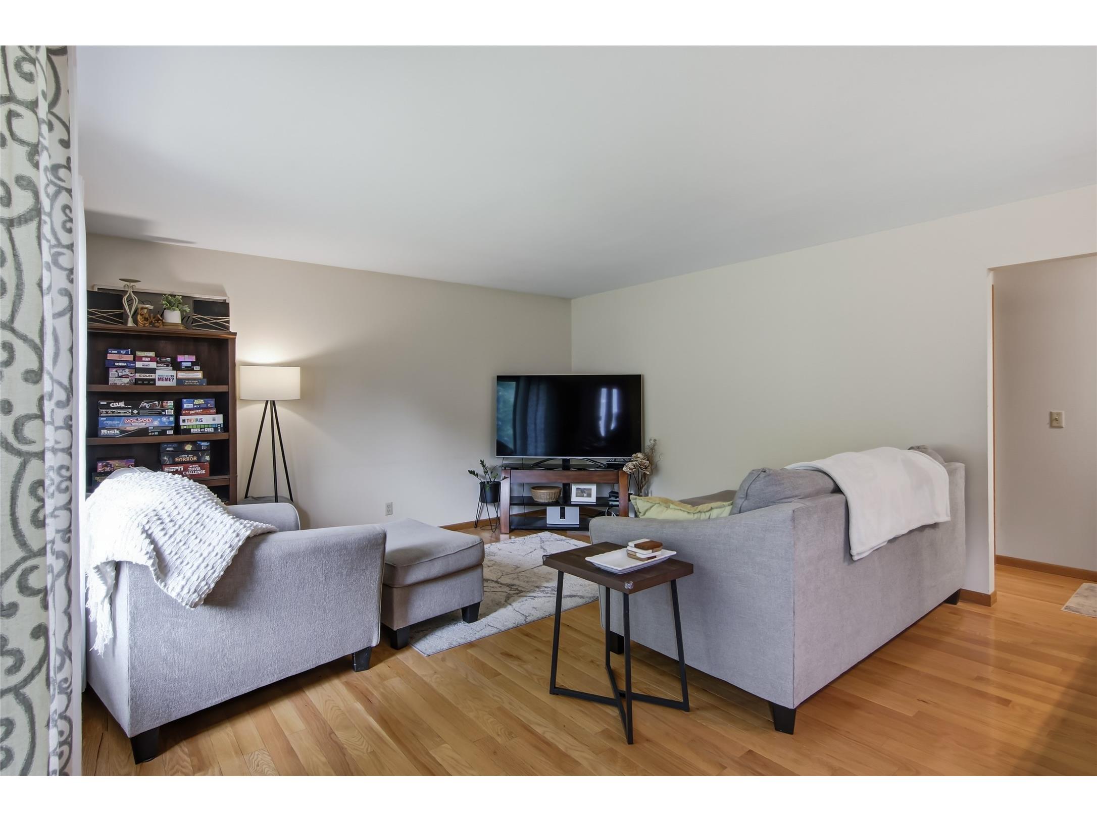 2231 Frank Street Eau Claire WI 54703 1602843 image3
