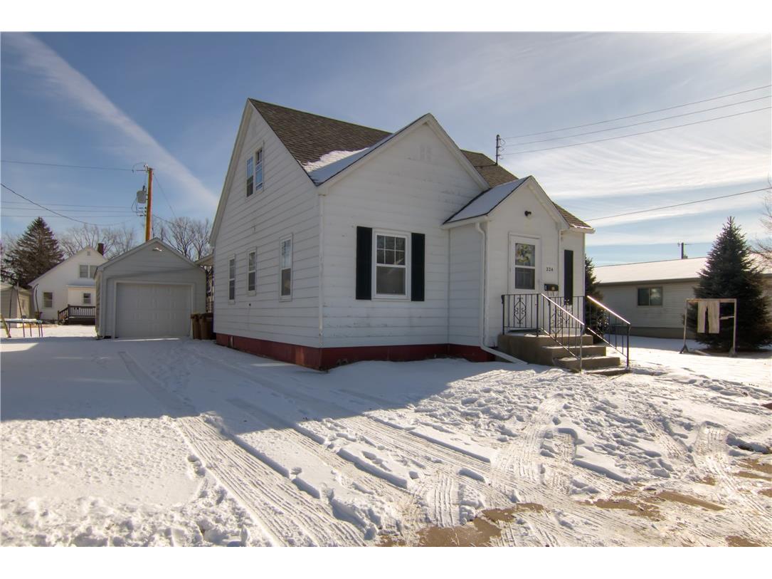 224 N State Street Mondovi WI 54755 1588801 image1