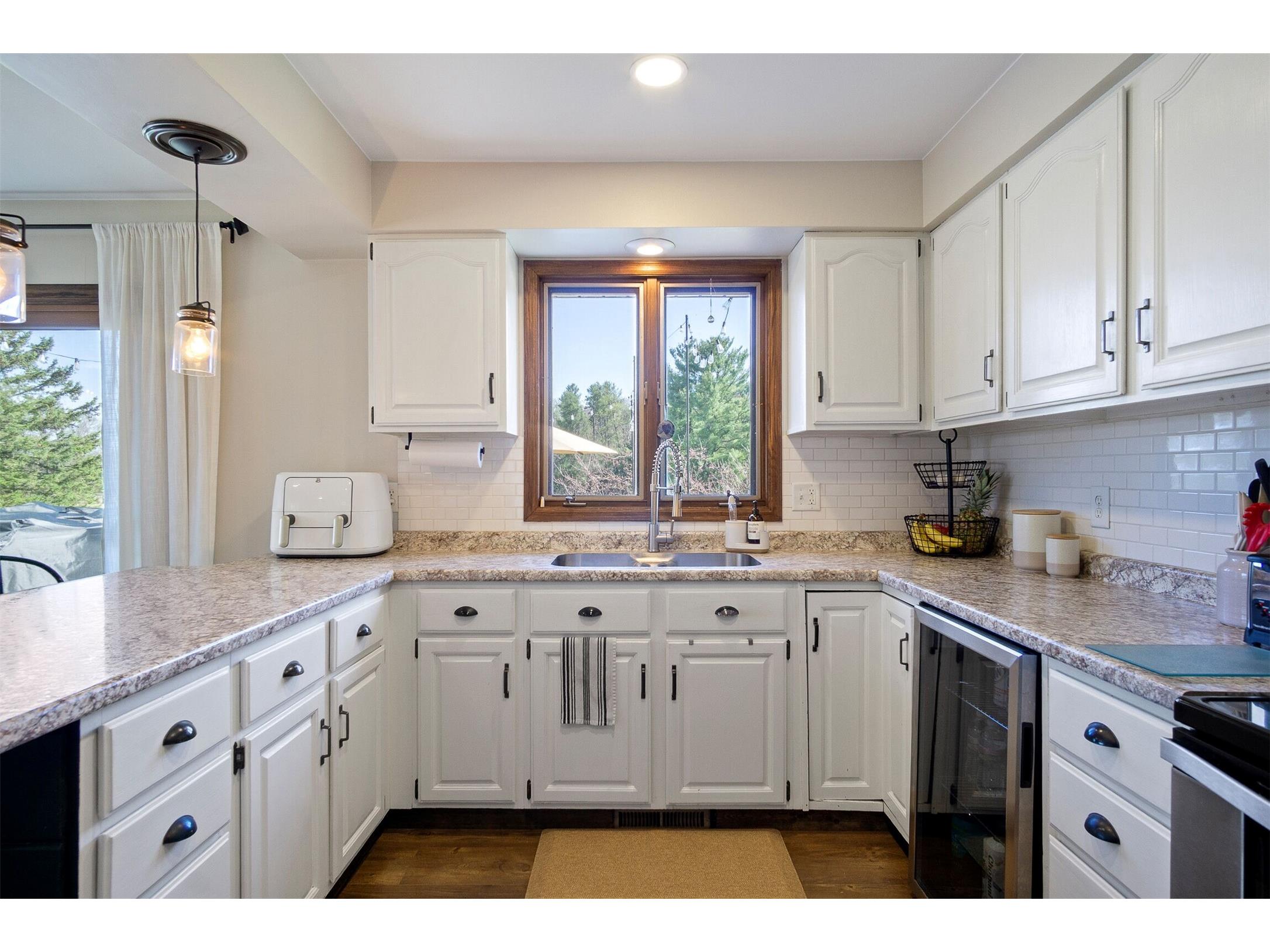 2244 N 90th Avenue Eau Claire WI 54703 1600199 image24