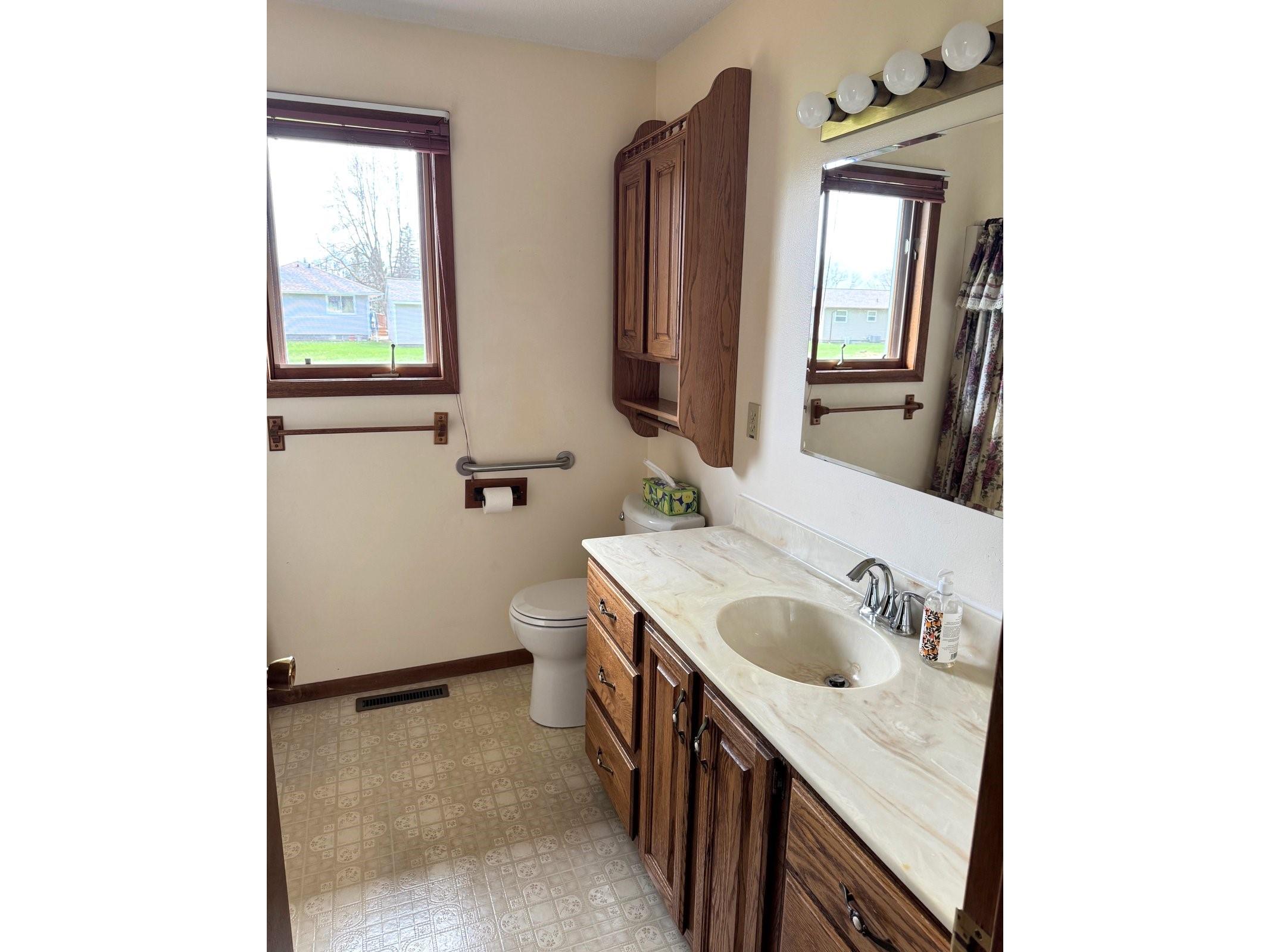 2255 18 7/8 Avenue Rice Lake WI 54868 1600271 image17