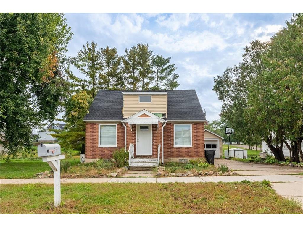 227 Washington Street Stanley WI 54768 1576827 image1