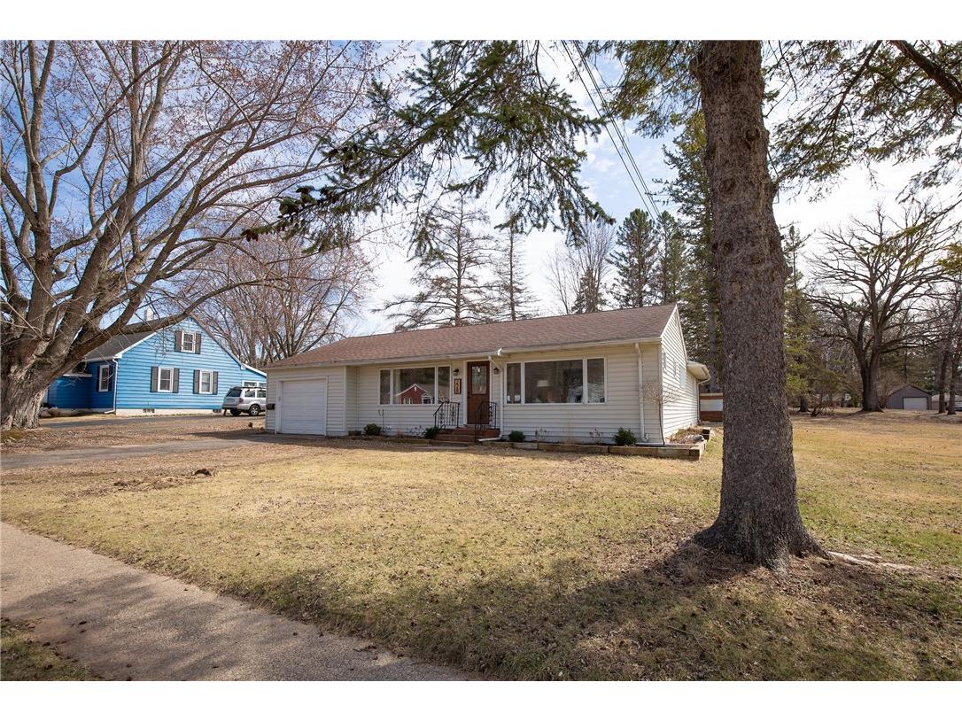 228 Broadway Street E Amery WI 54001 1590406 image1