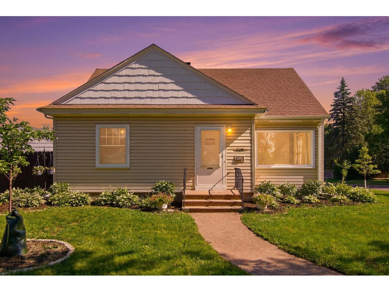 228 E Polk Avenue Eau Claire WI 54701 1602255 image1
