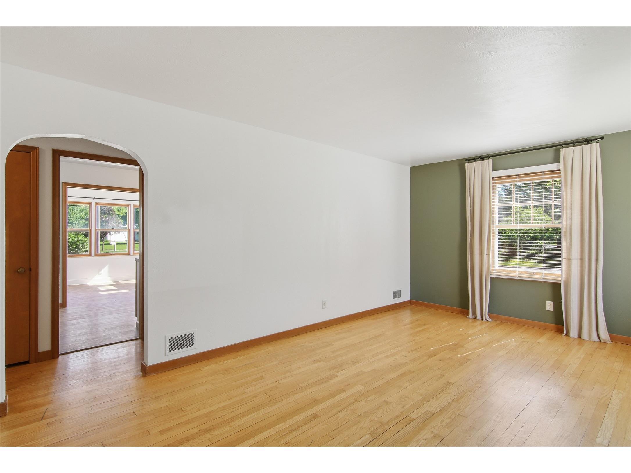 228 E Polk Avenue Eau Claire WI 54701 1602255 image16
